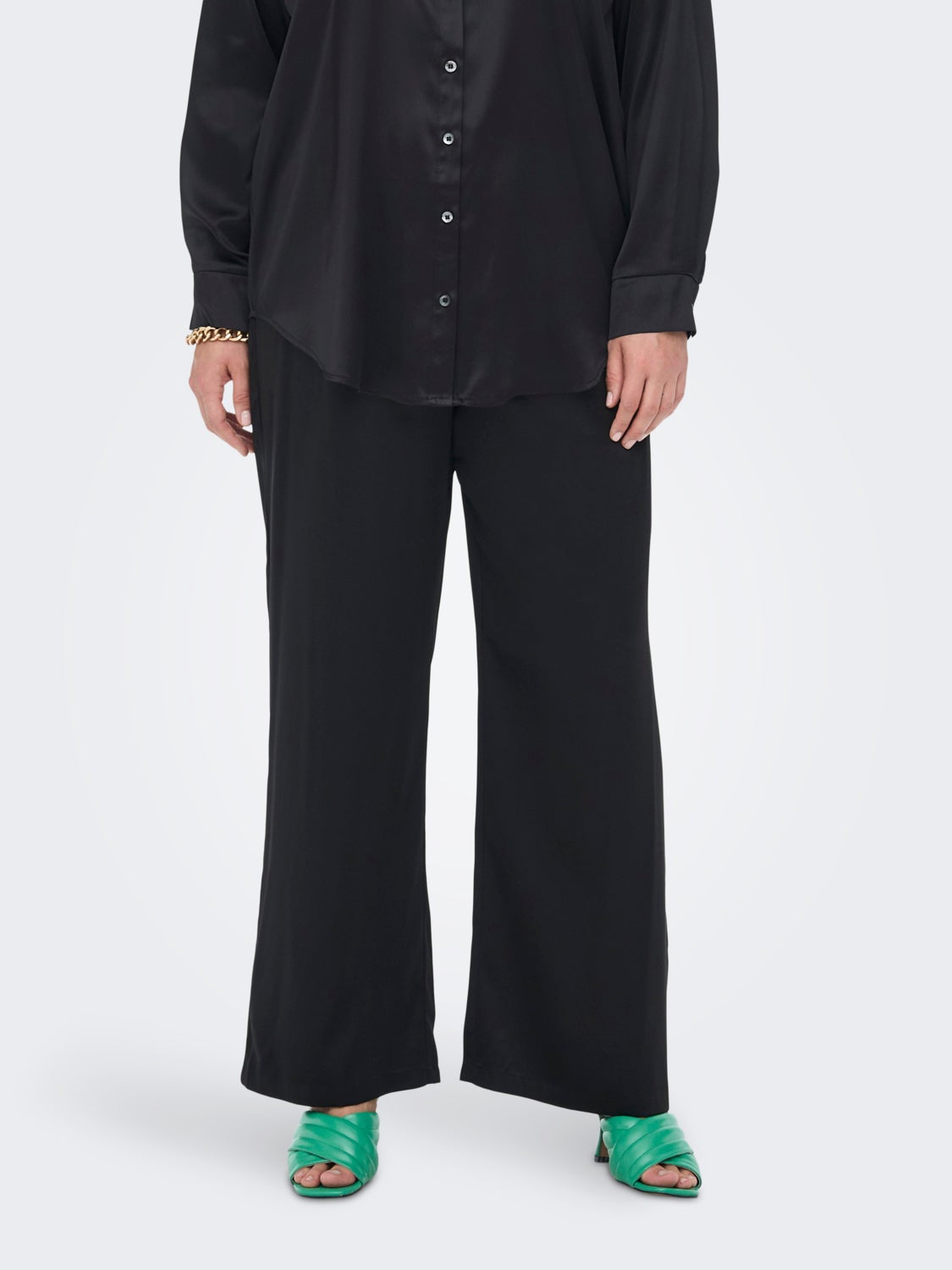 Curvy satin Trousers