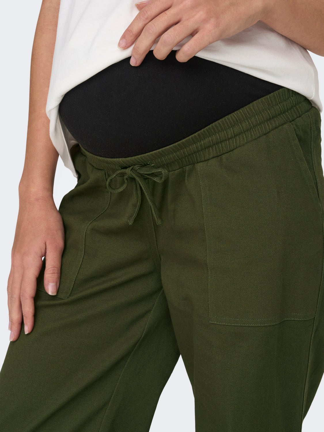 Mama cargo trousers