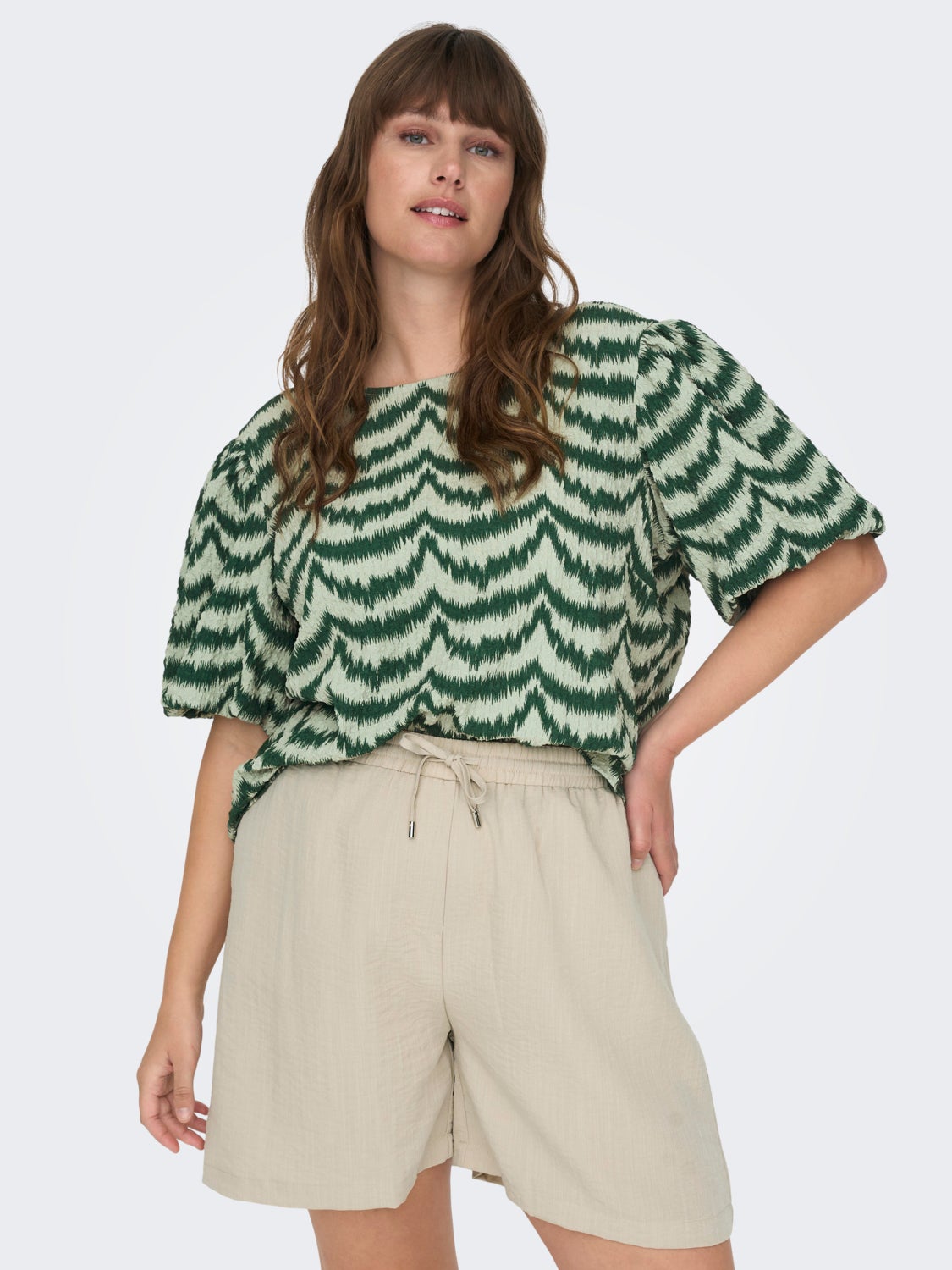 Curvy puff sleeve top