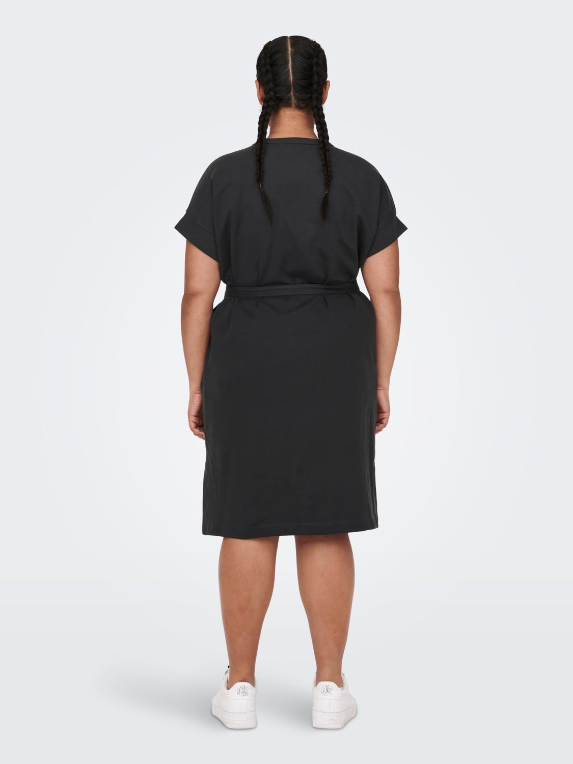 Curvy short sleeve dress