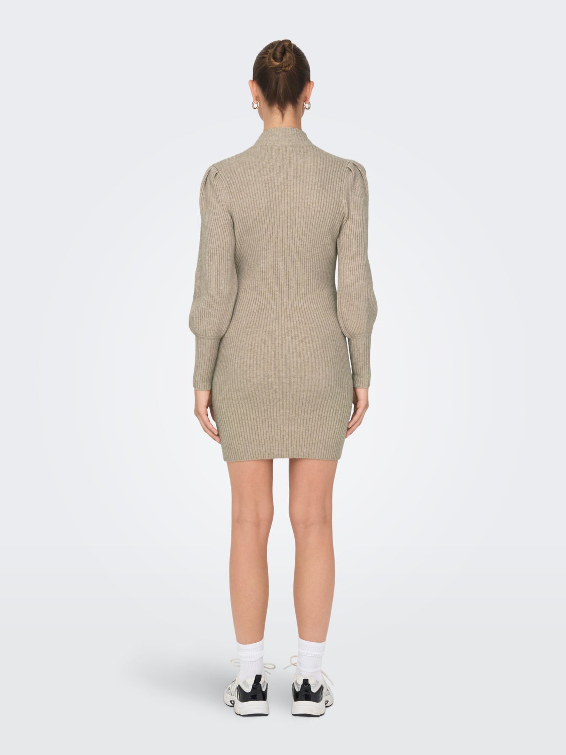 Mini knit dress with long sleeves