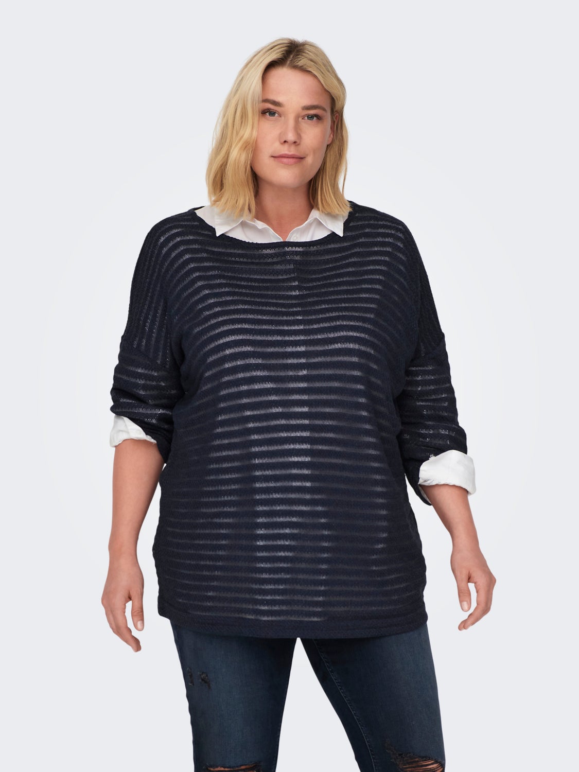Curvy textured top