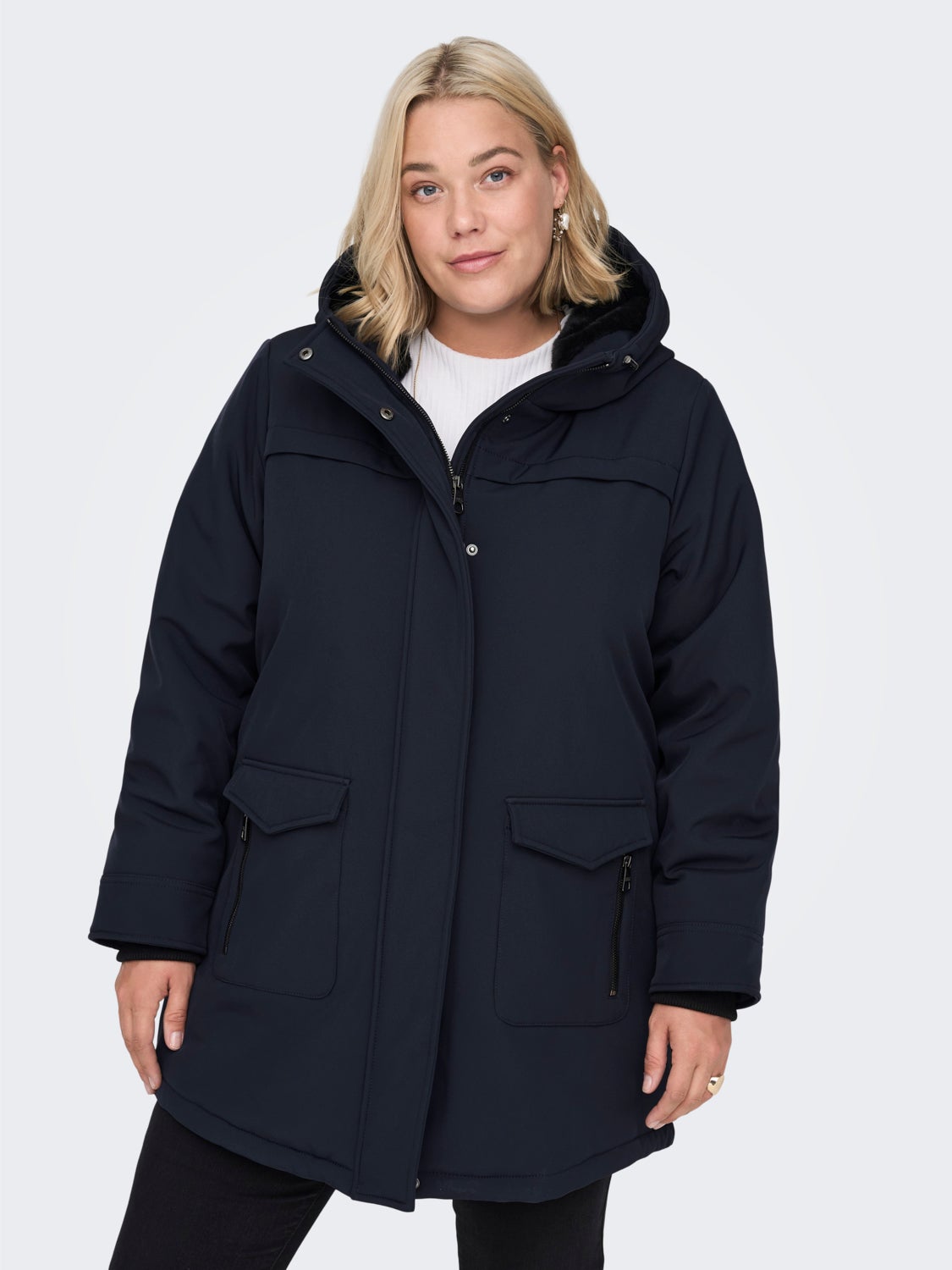 Curvy lined Parka