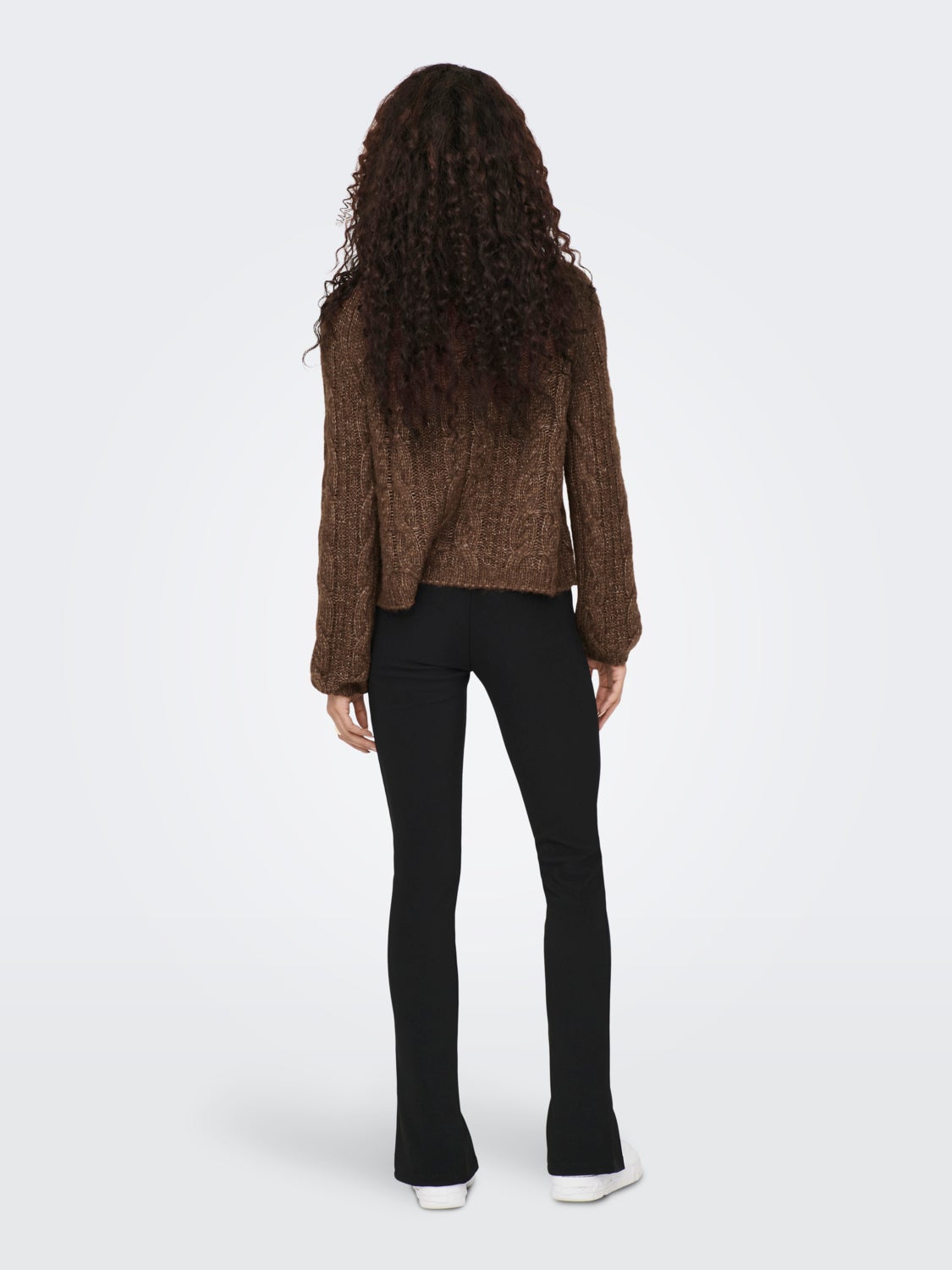 Chunky cowlneck Knitted Pullover