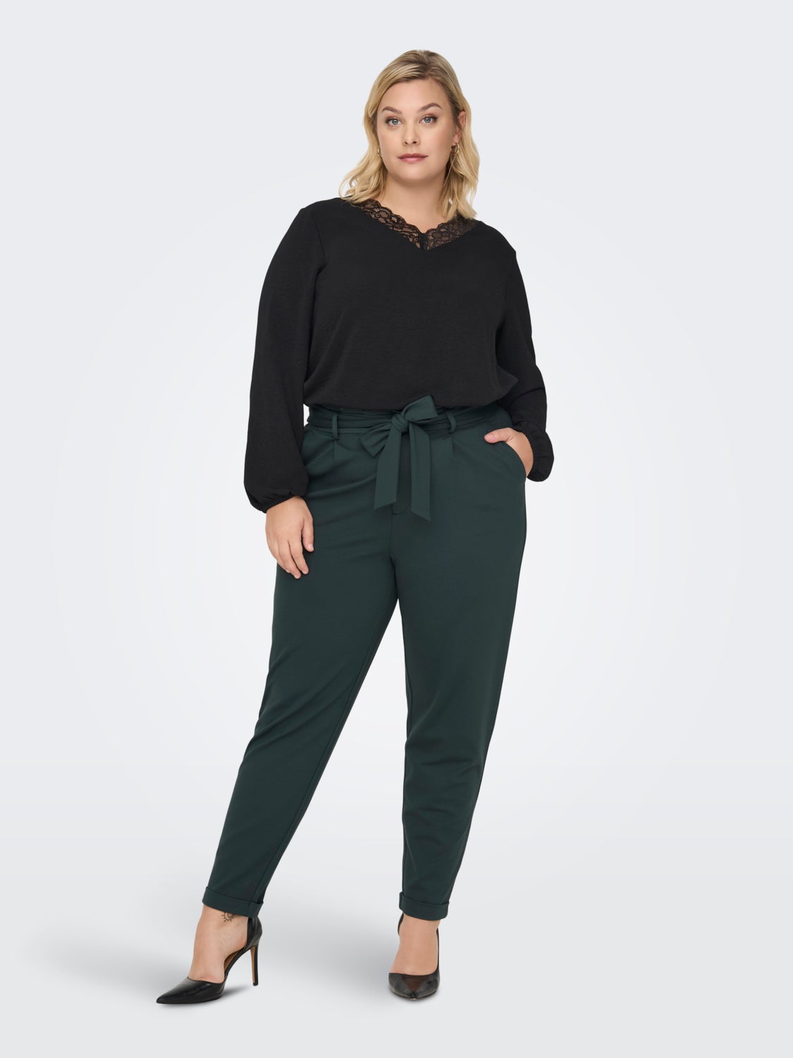 Curvy long sleeve top