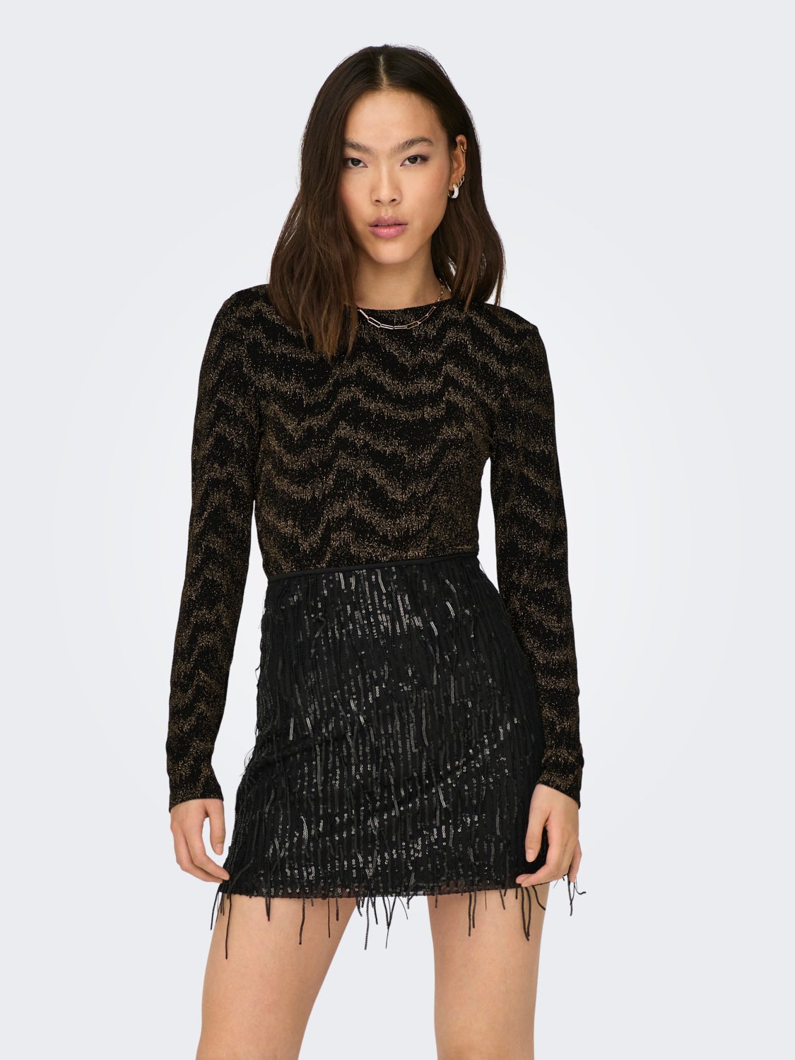 O-neck top with long sleeves