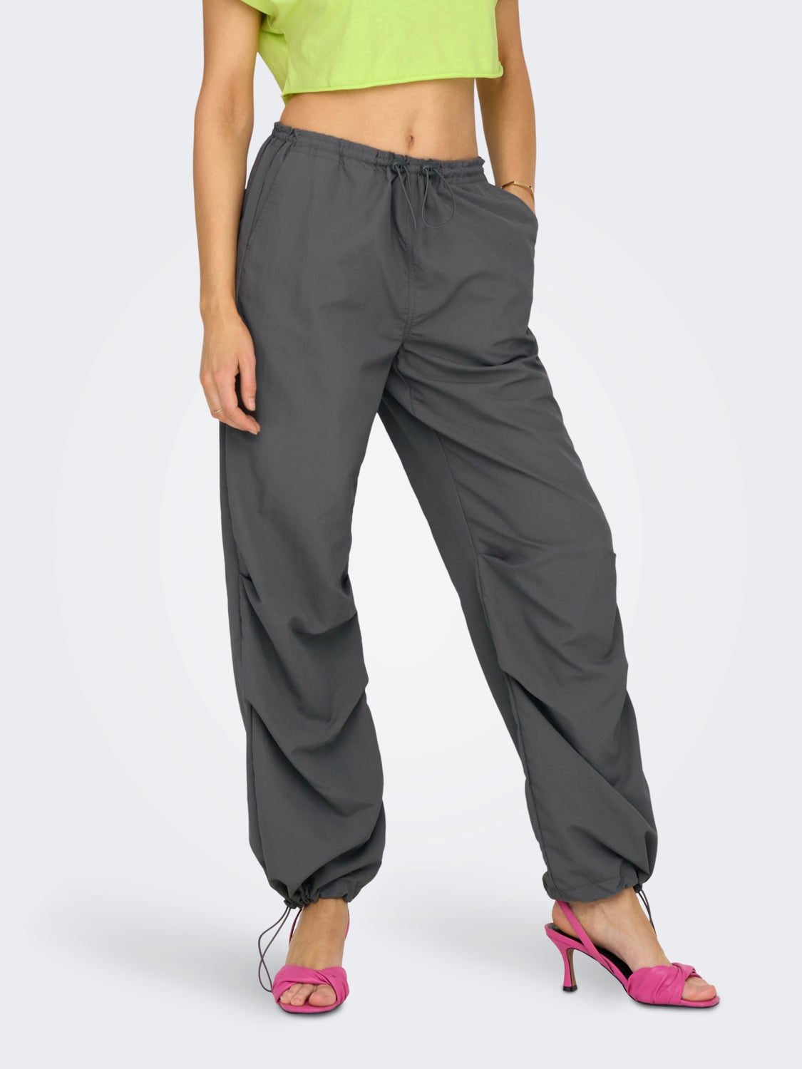 Straight fit pants with elastic waist