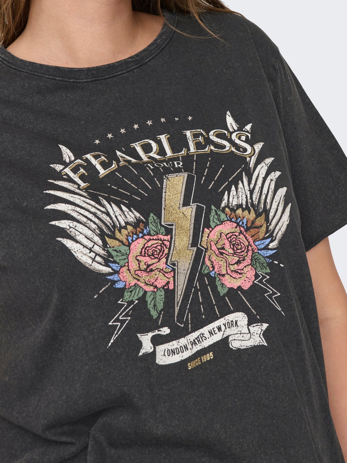 Curvy o-neck t-shirt