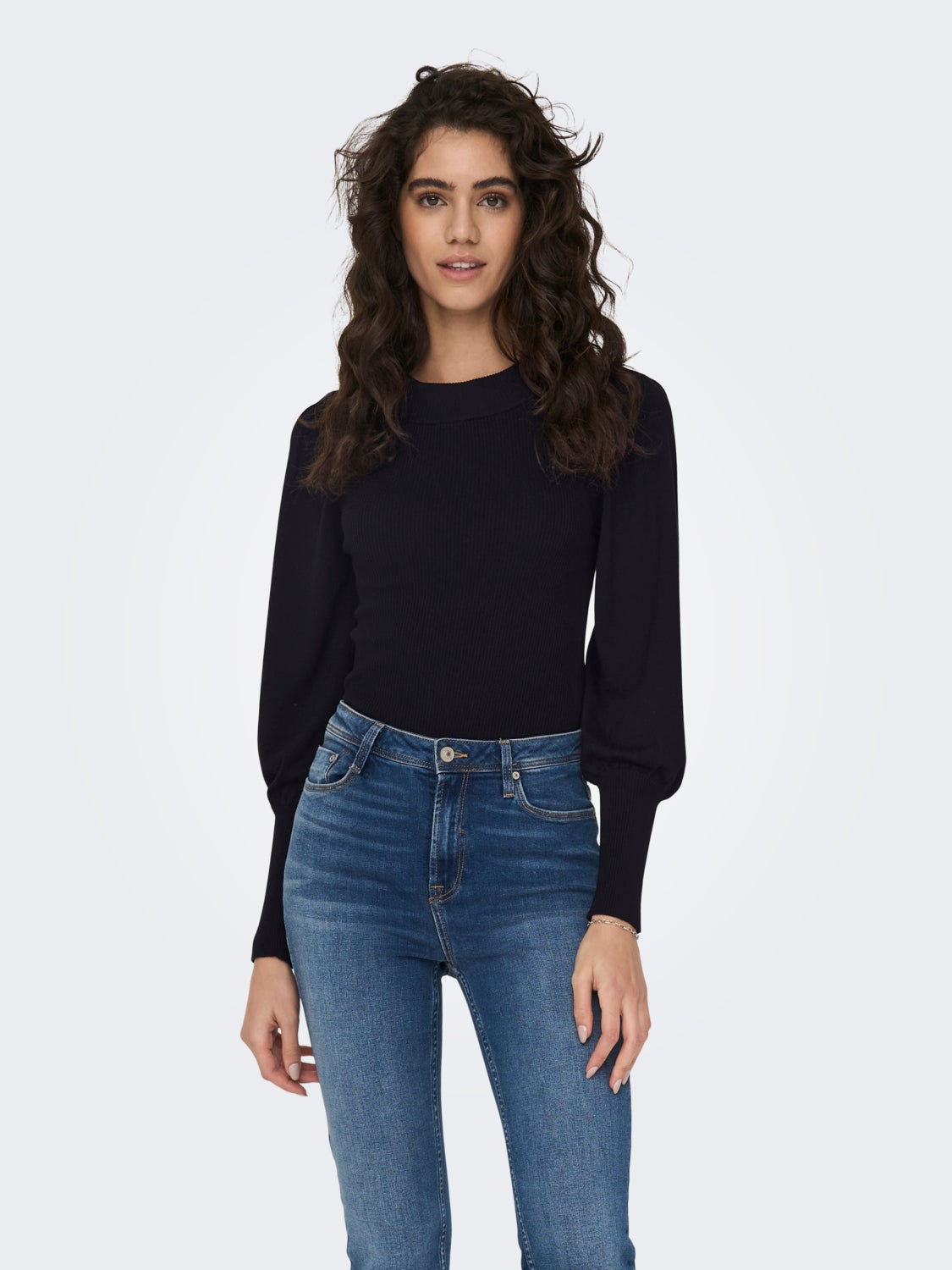 Ballon sleeve knitted top