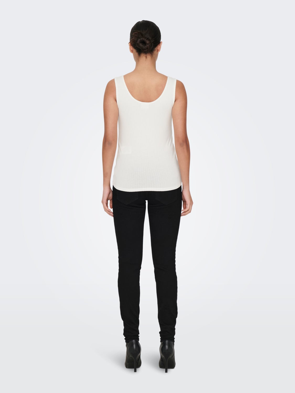 Regular Fit O-Neck Tank-Top