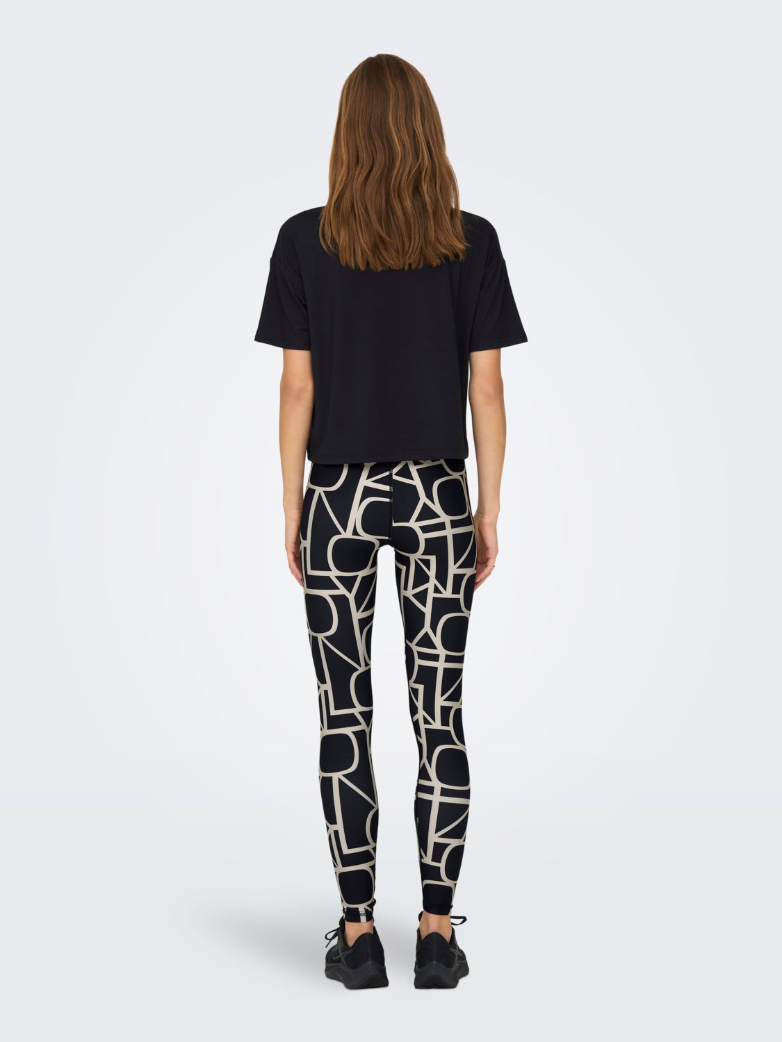 Cropped training t-shirt