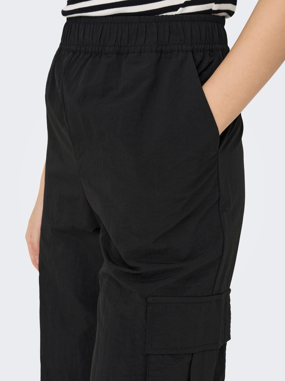 mid waist cargo pants
