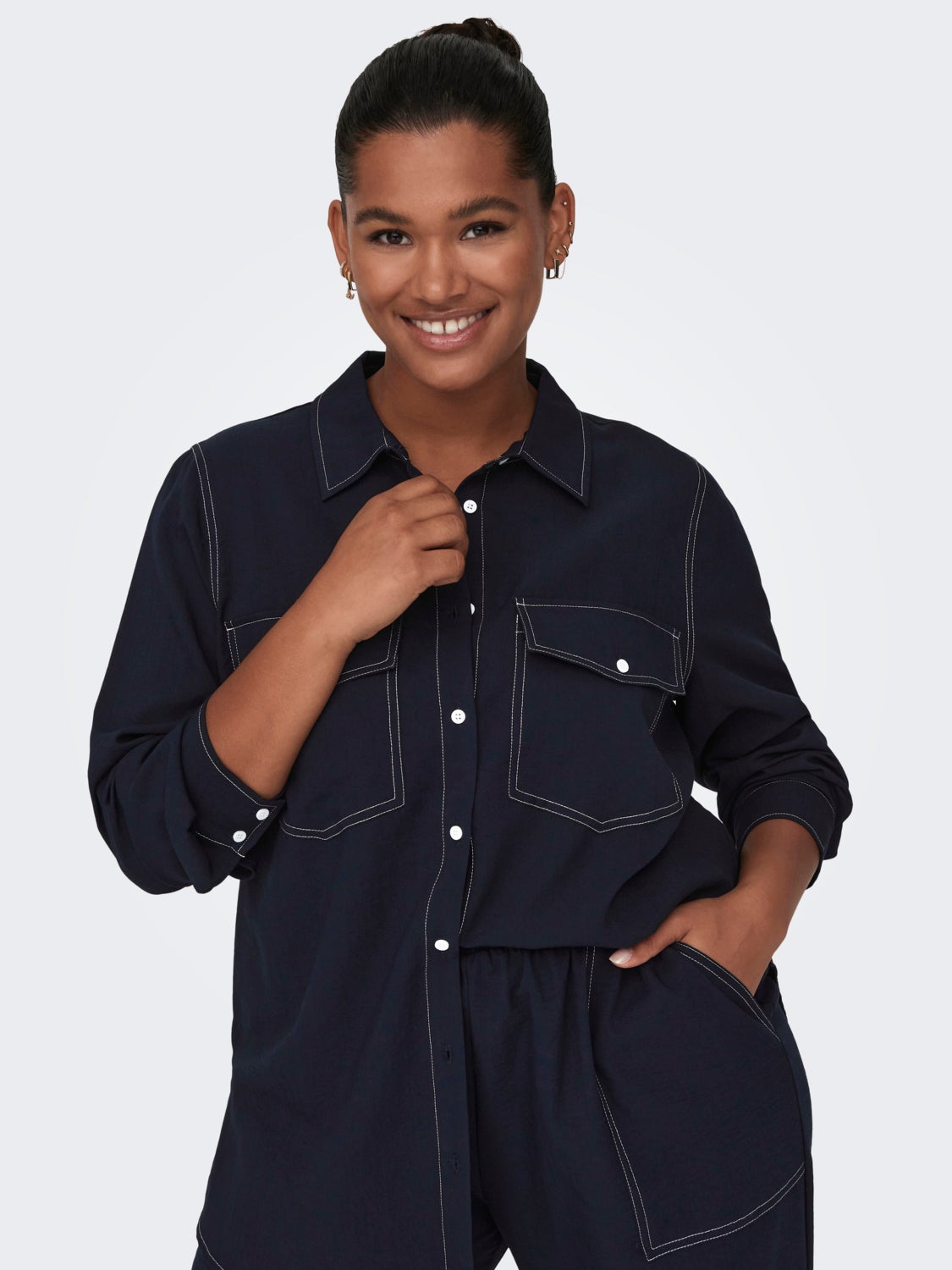 Curvy long sleeve shirt