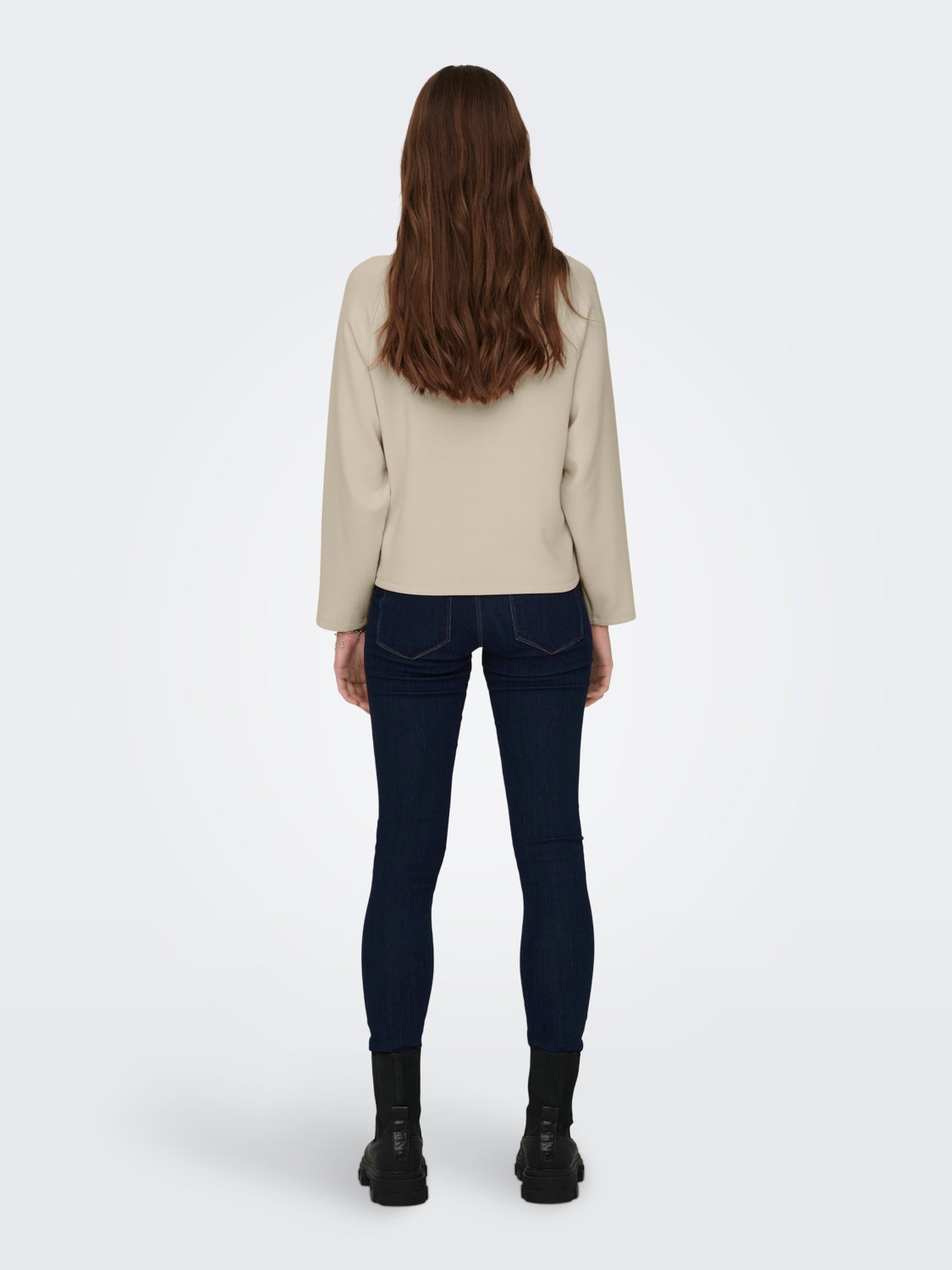 High neck sweatshirt