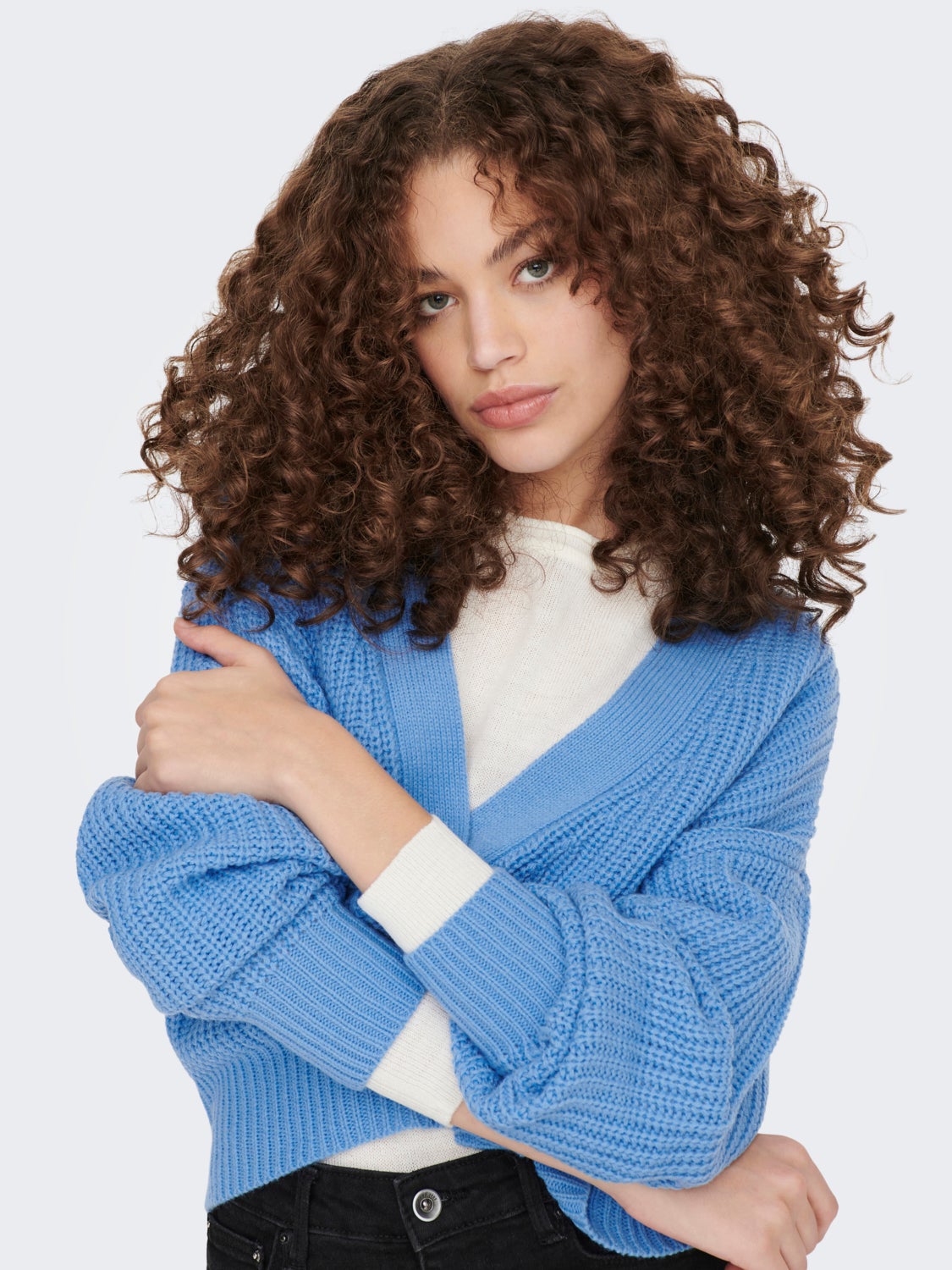 Short Knitted Cardigan