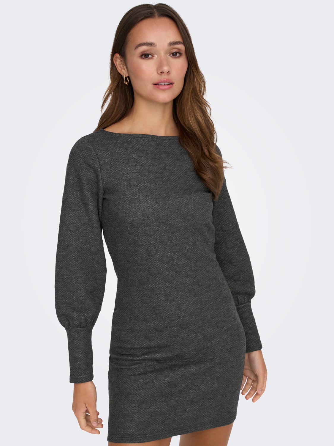 MINI O-NECK DRESS WITH LONG SLEEVES