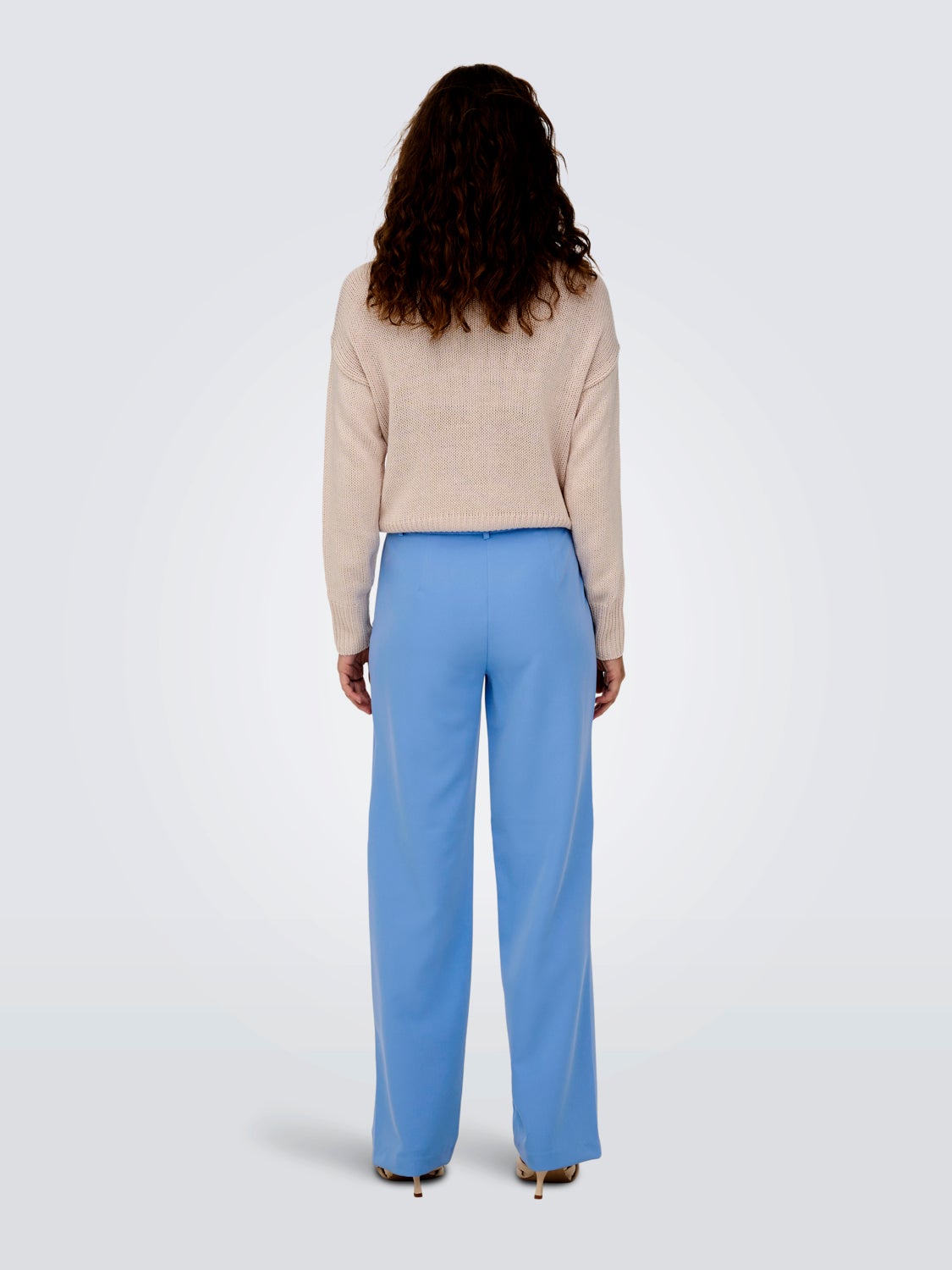 Straight fit Trousers