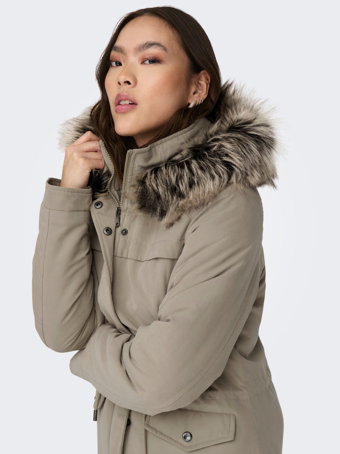 Short hooded parka