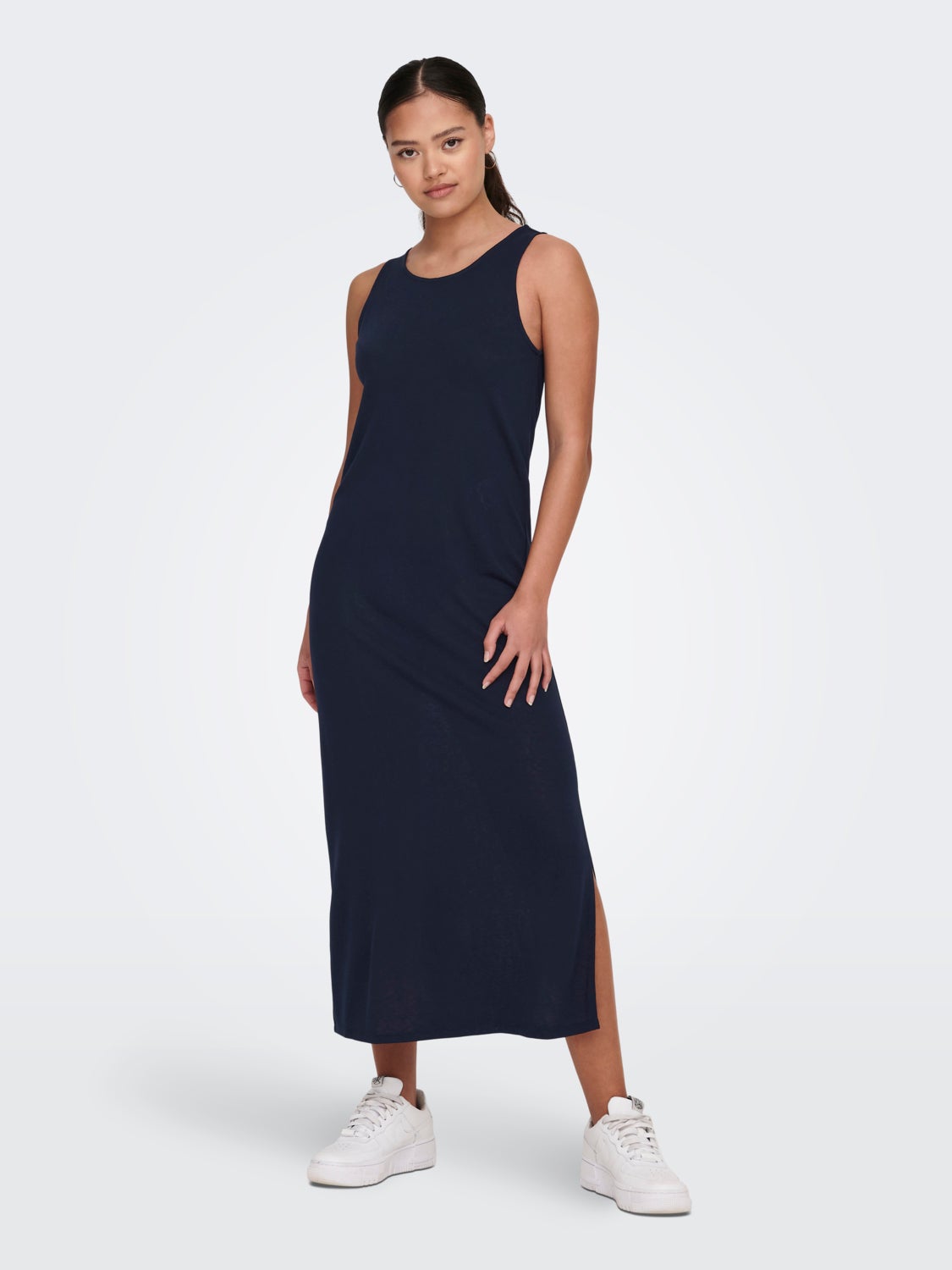 O-Neck Maxi Dress