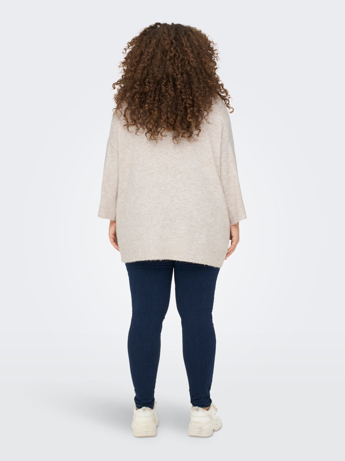 Curvy 3/4 sleeved Knitted Pullover