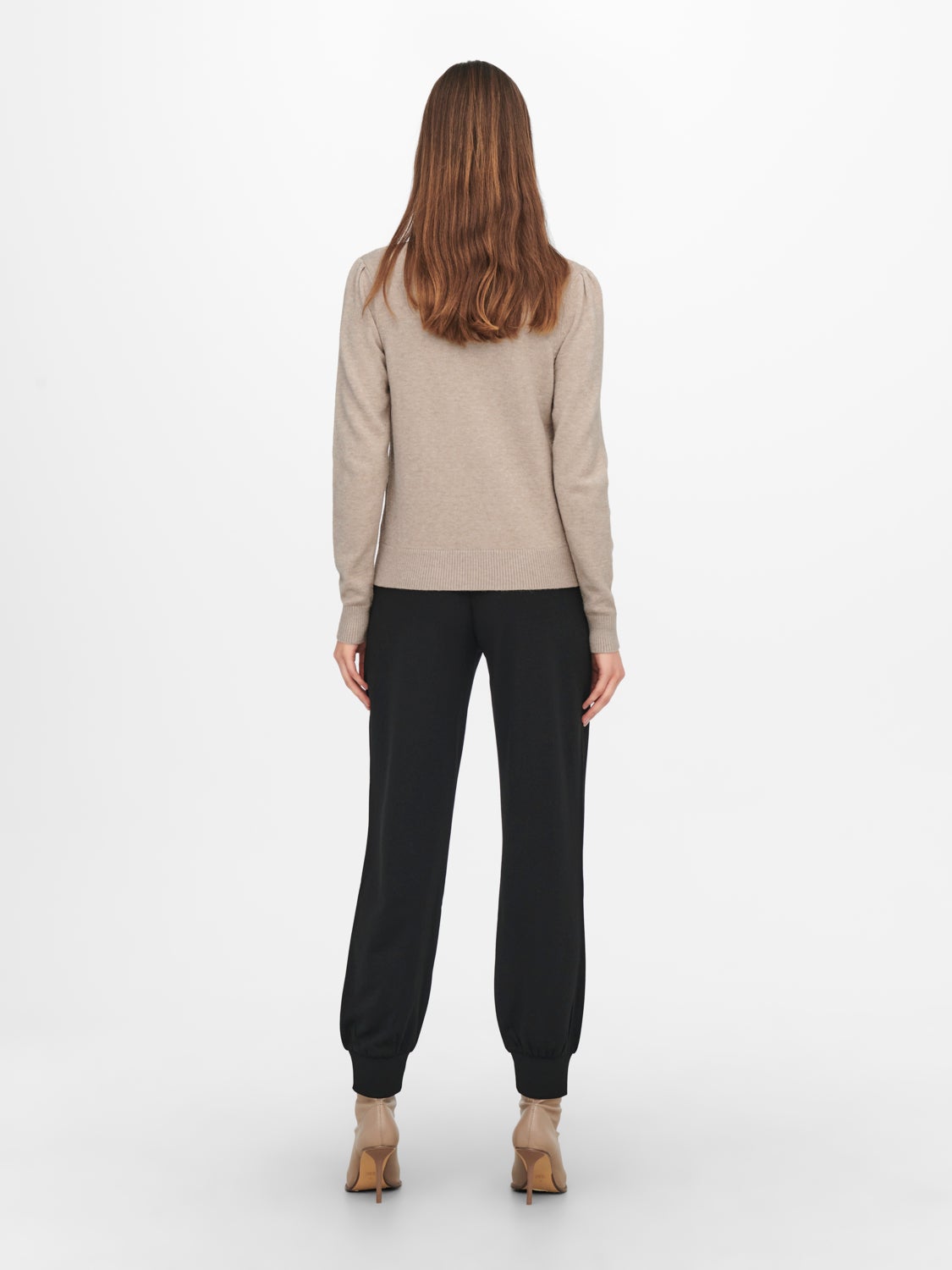 Puff sleeved Knitted Pullover