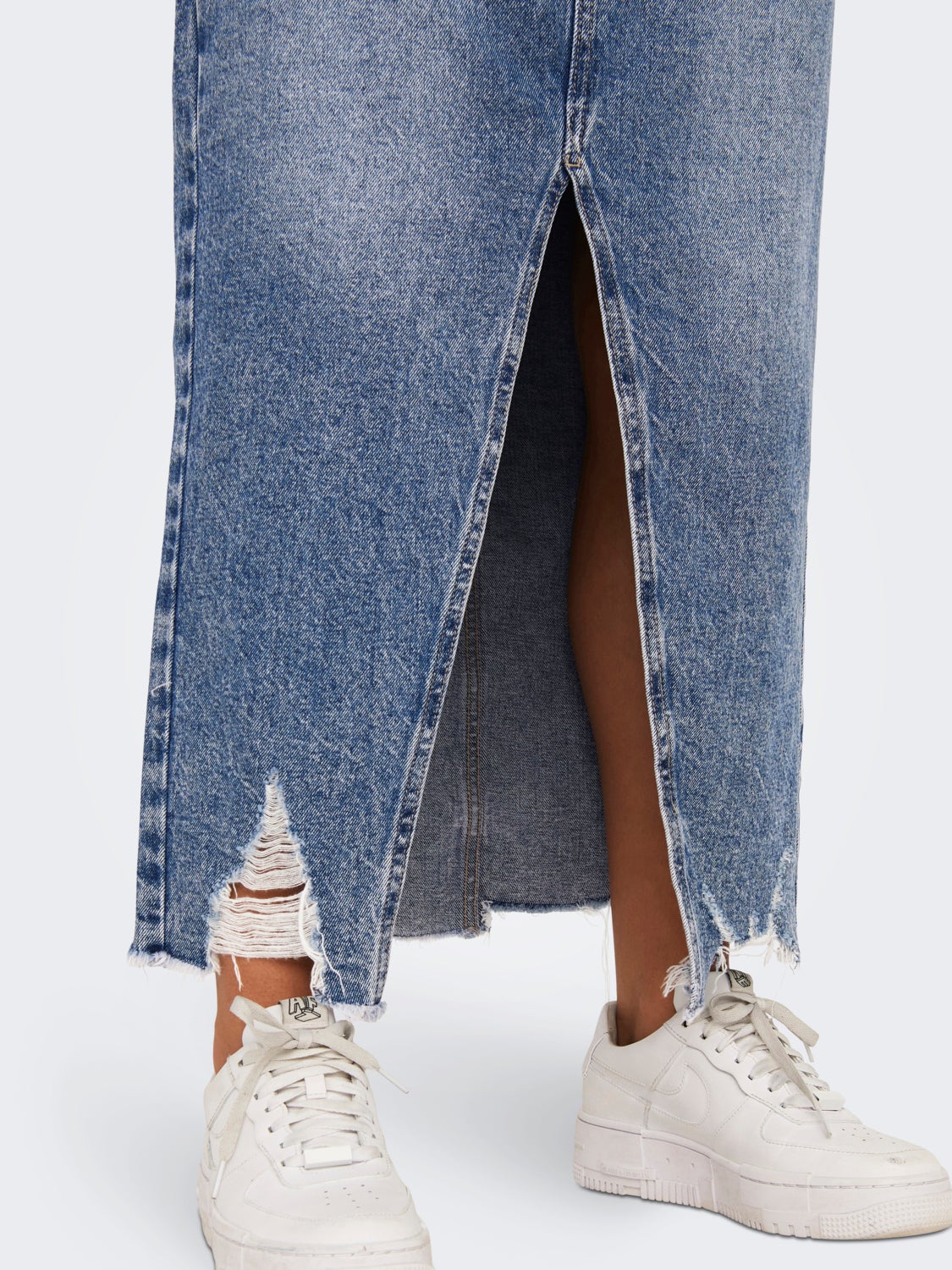 Mid waist Midi skirt