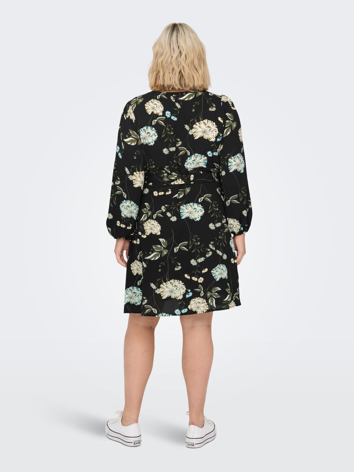 REgular Fit O-Neck Dress