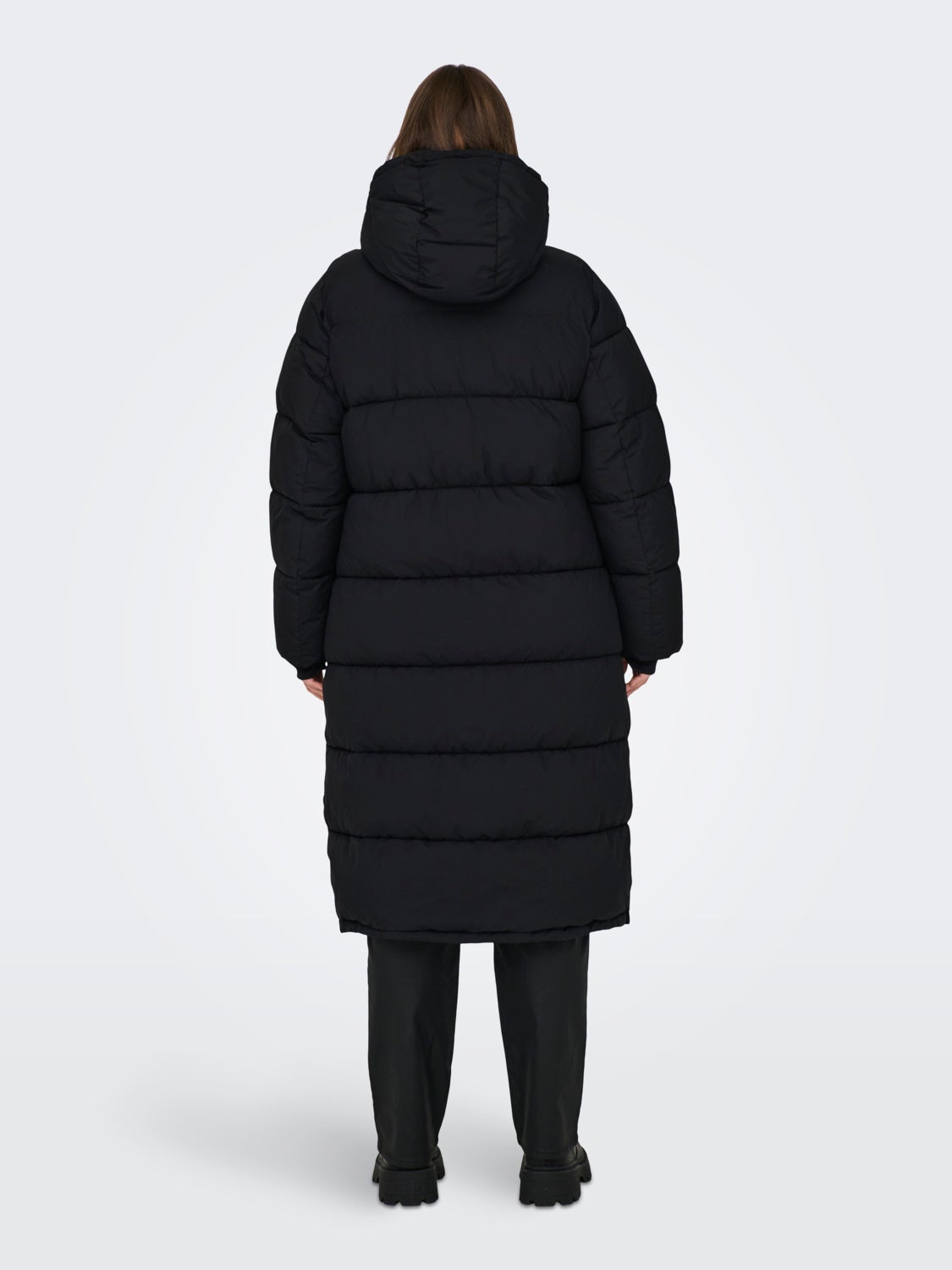 Curvy long puffer jacket