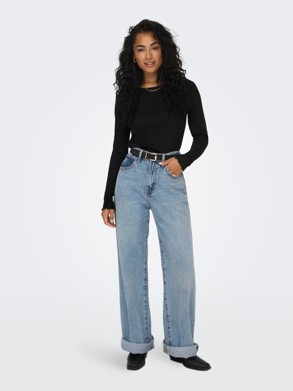 Regular Fit O-Neck Top