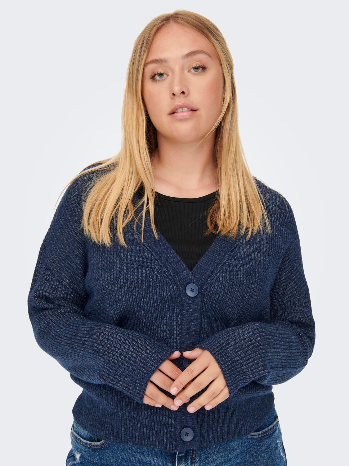 Curvy v-neck Knitted Cardigan