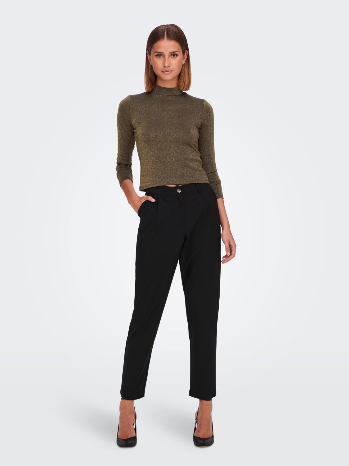 Highneck Long Sleeved Top