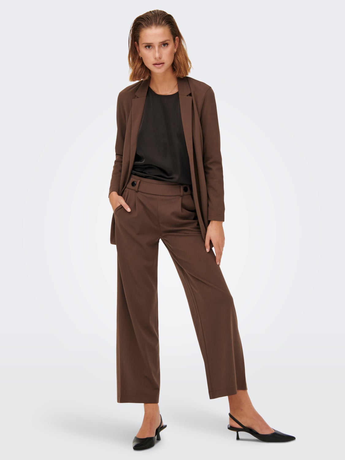 Regular Fit O-Neck Volume sleeves Top