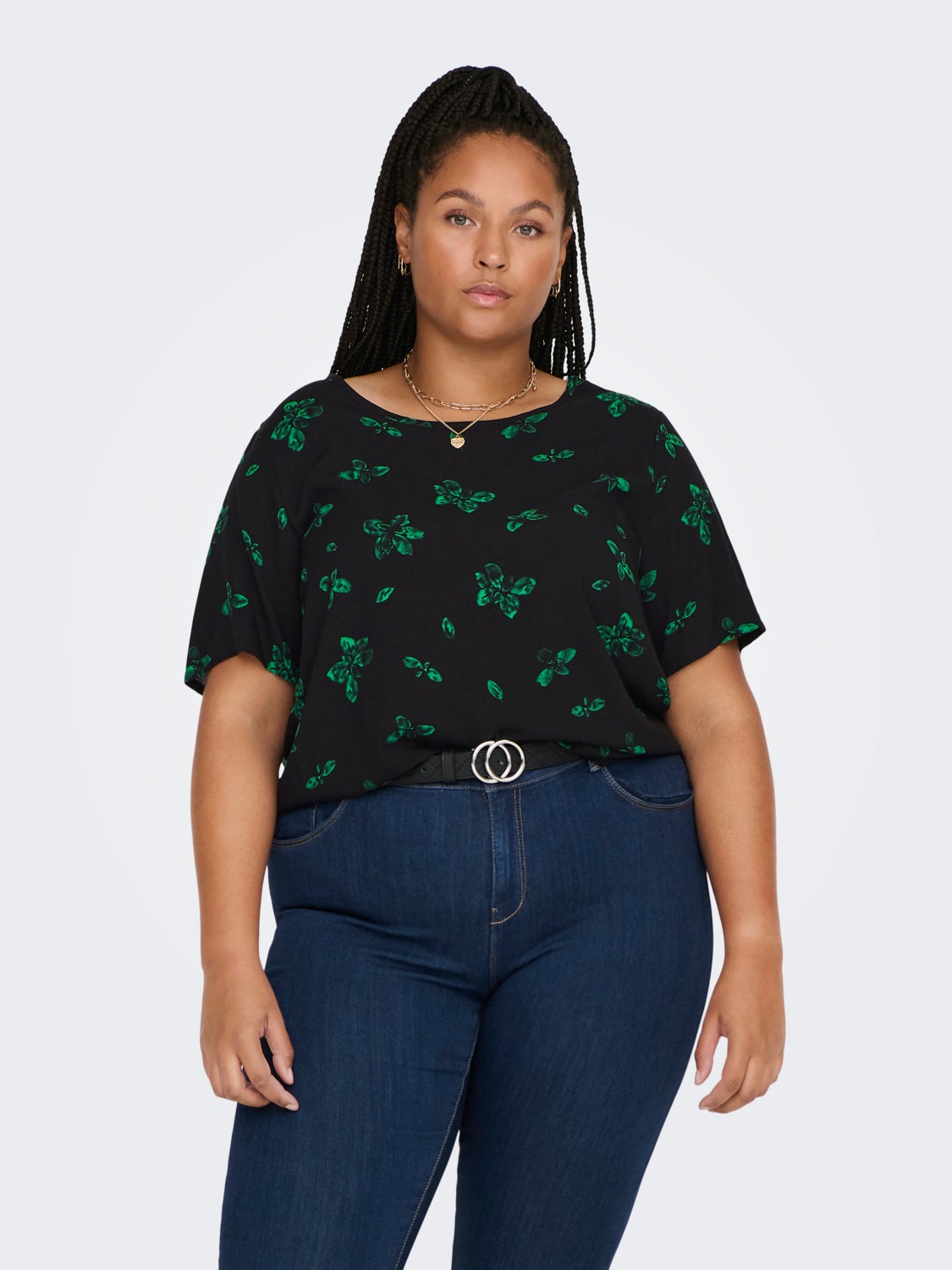 Curvy patterned Short Sleeved Top