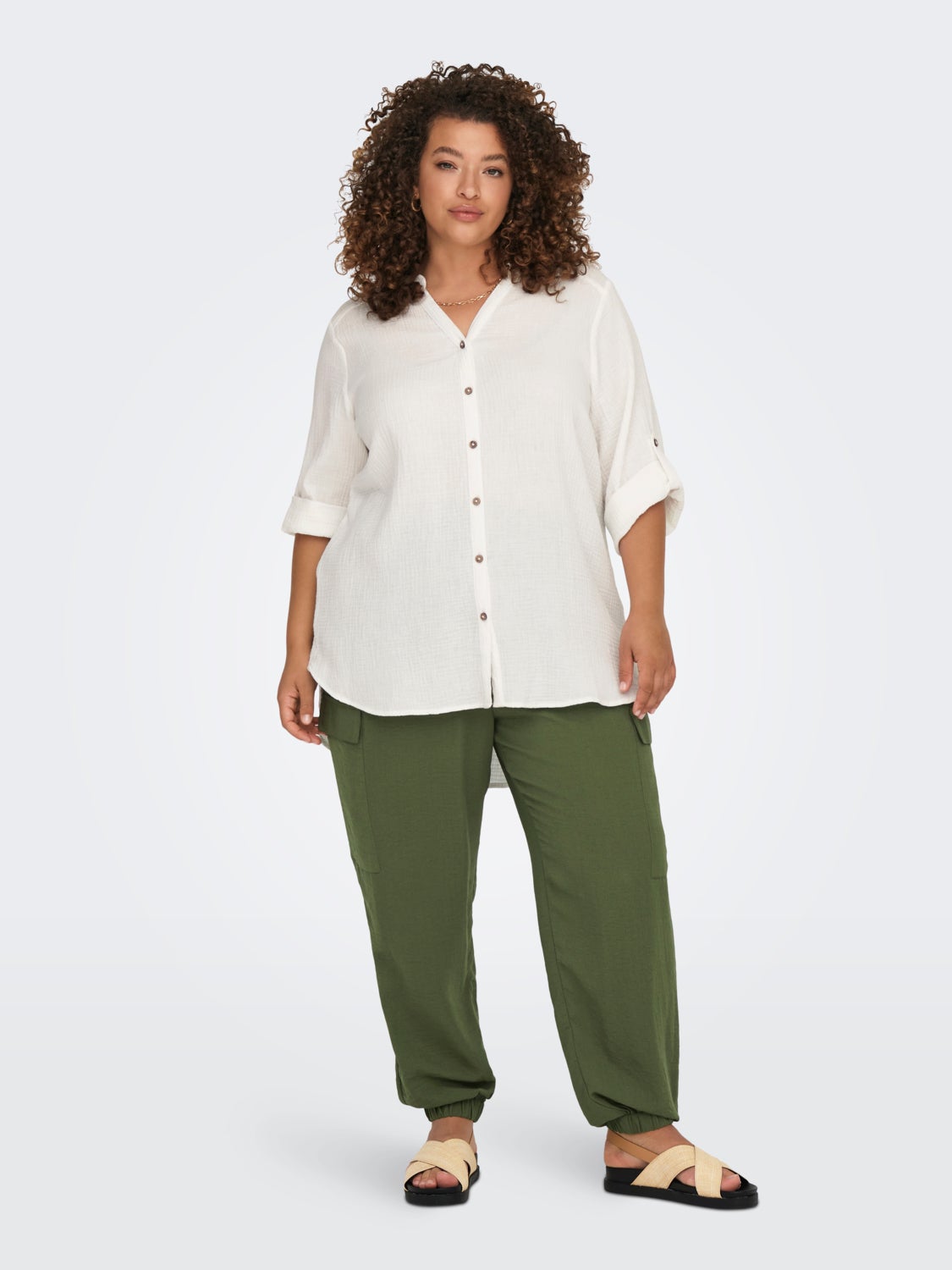Curvy cotton shirt