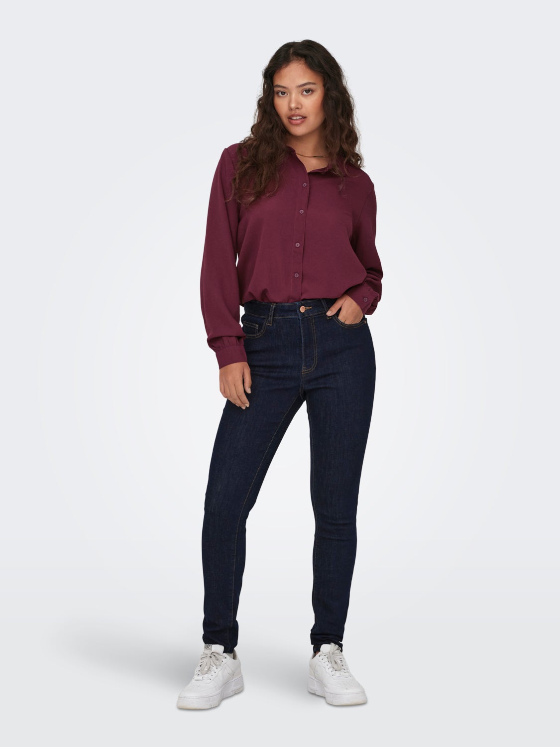 Classic Long sleeved shirt