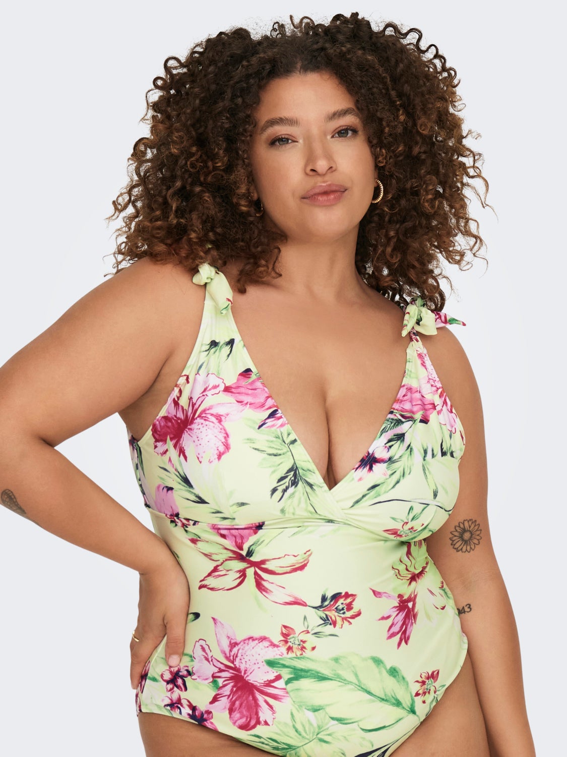 Curvy Swimsuit With Bow Details