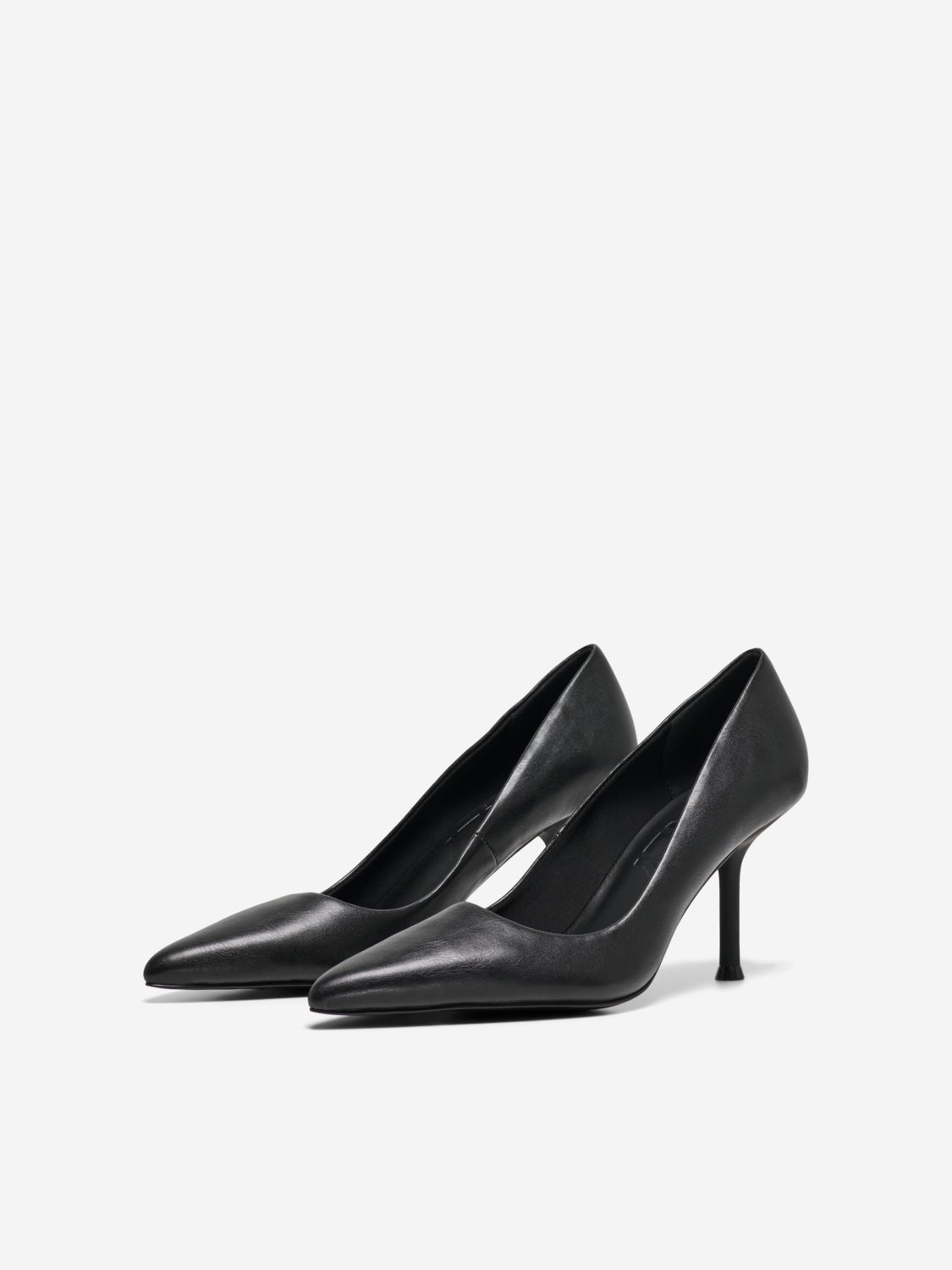 Pointed toe Pumps