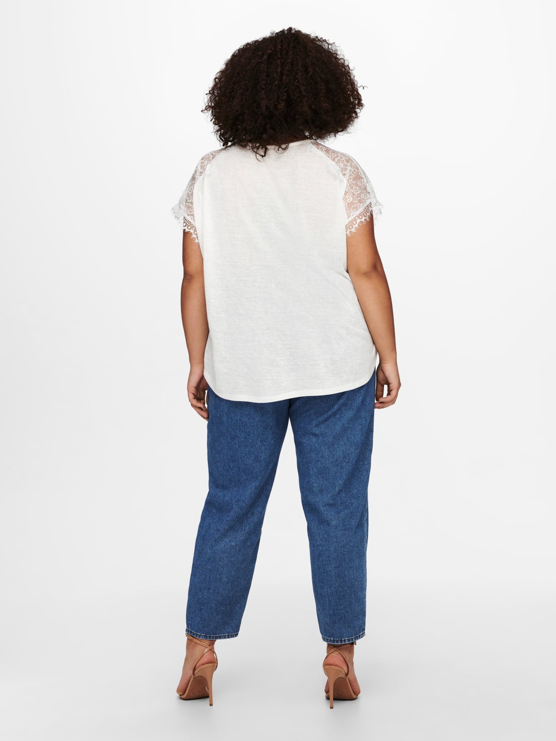 Curvy lace detail Top