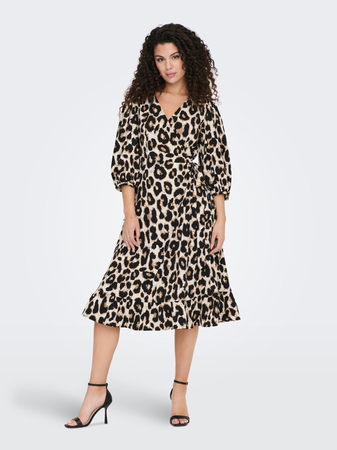 3/4 sleevved wrap Midi dress