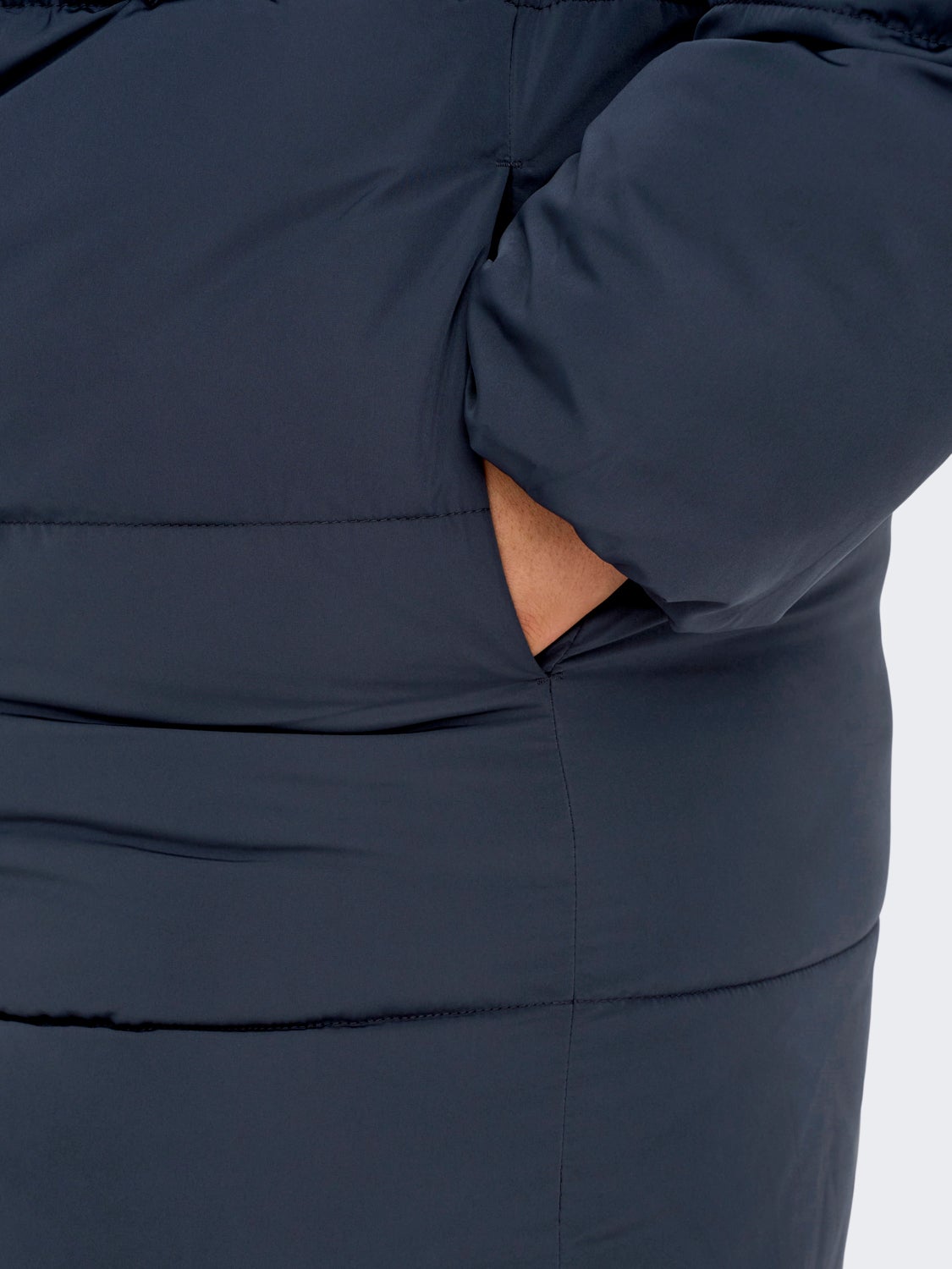 Curvy long puffer jacket