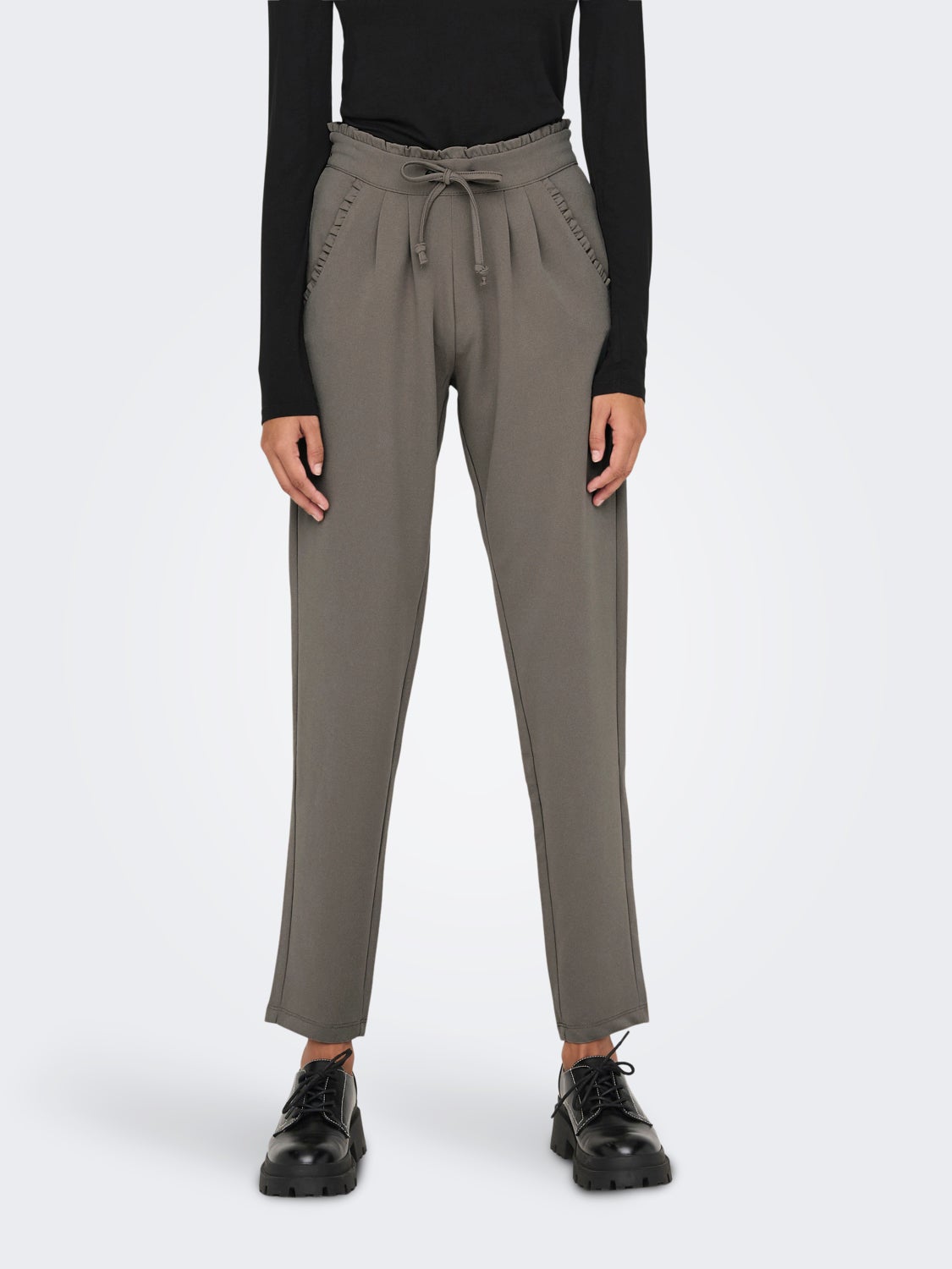 Pants with side pockets