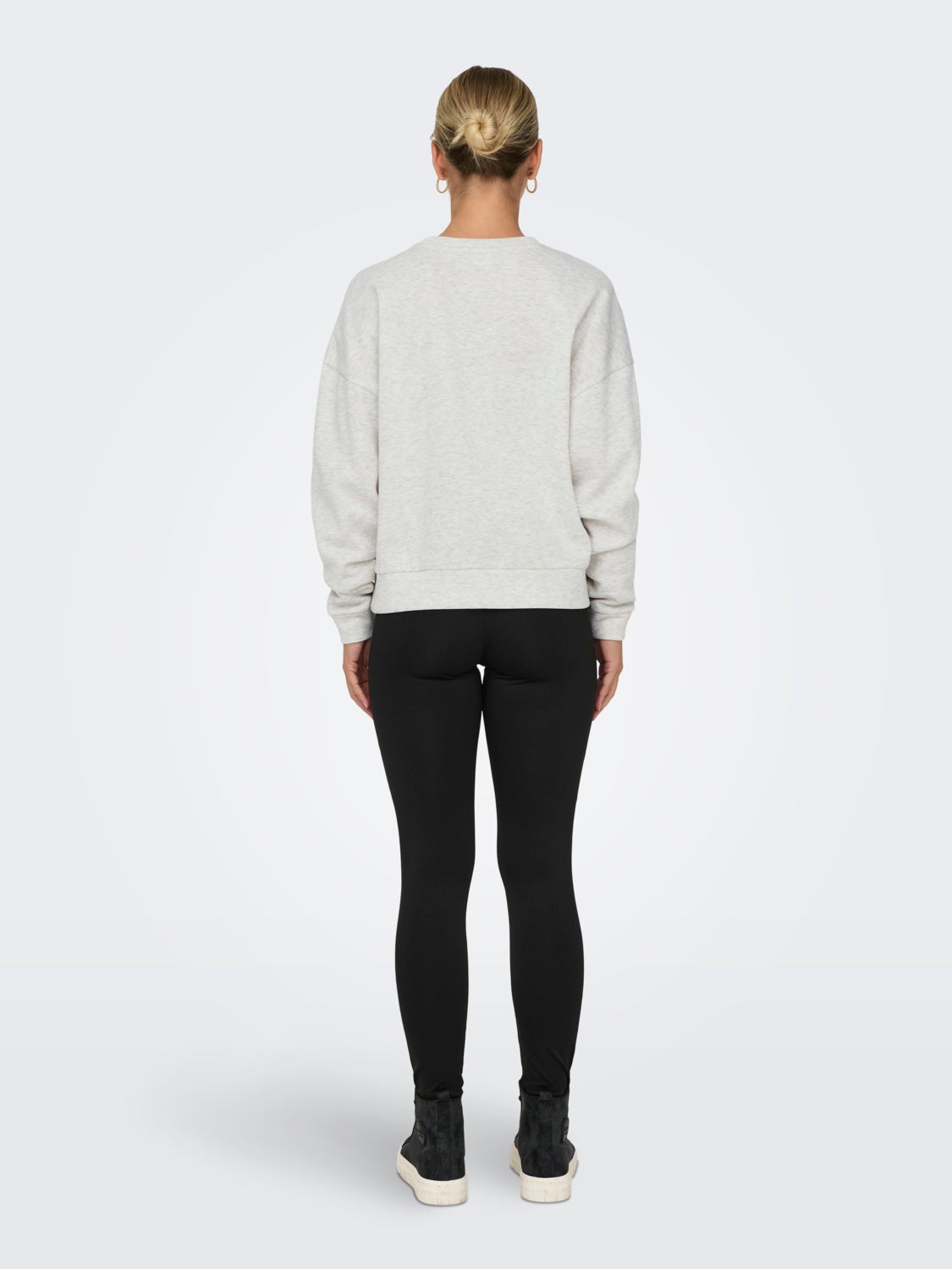 O-neck sweatshirt