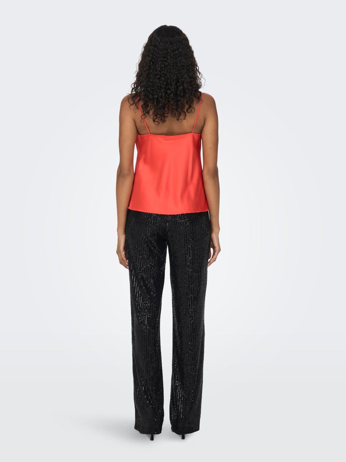 Solid colored Sleeveless Top