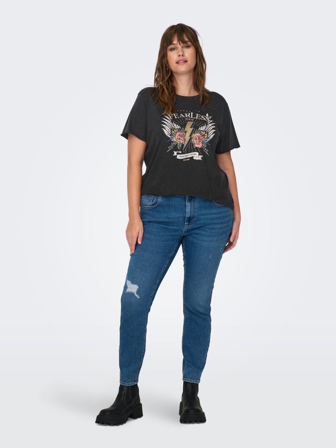 Curvy o-neck t-shirt