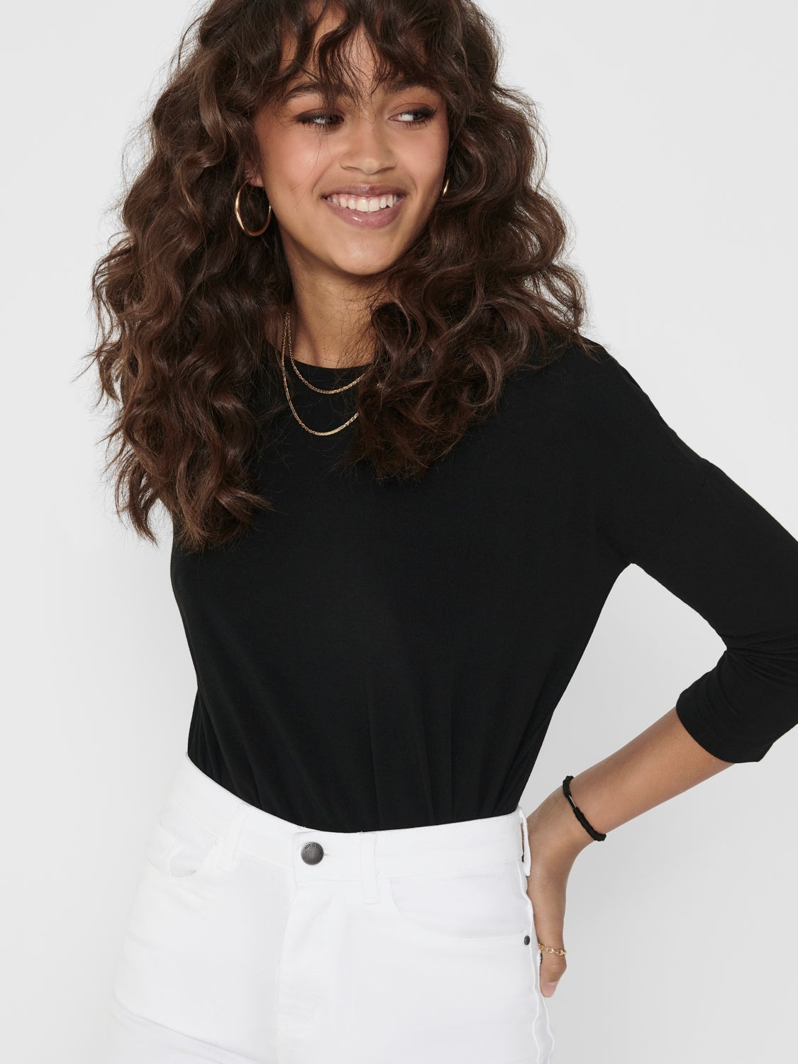 Loose fitted 3/4 sleeved top