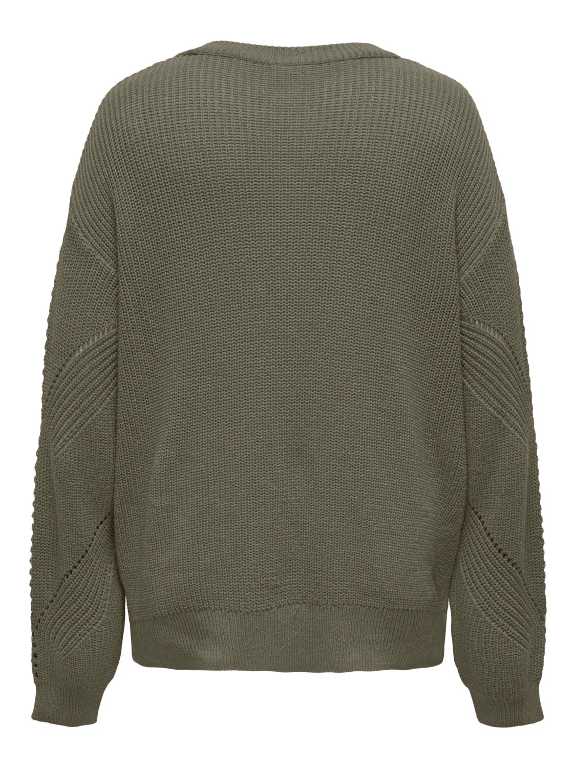 Curvy o-neck knitted pullover