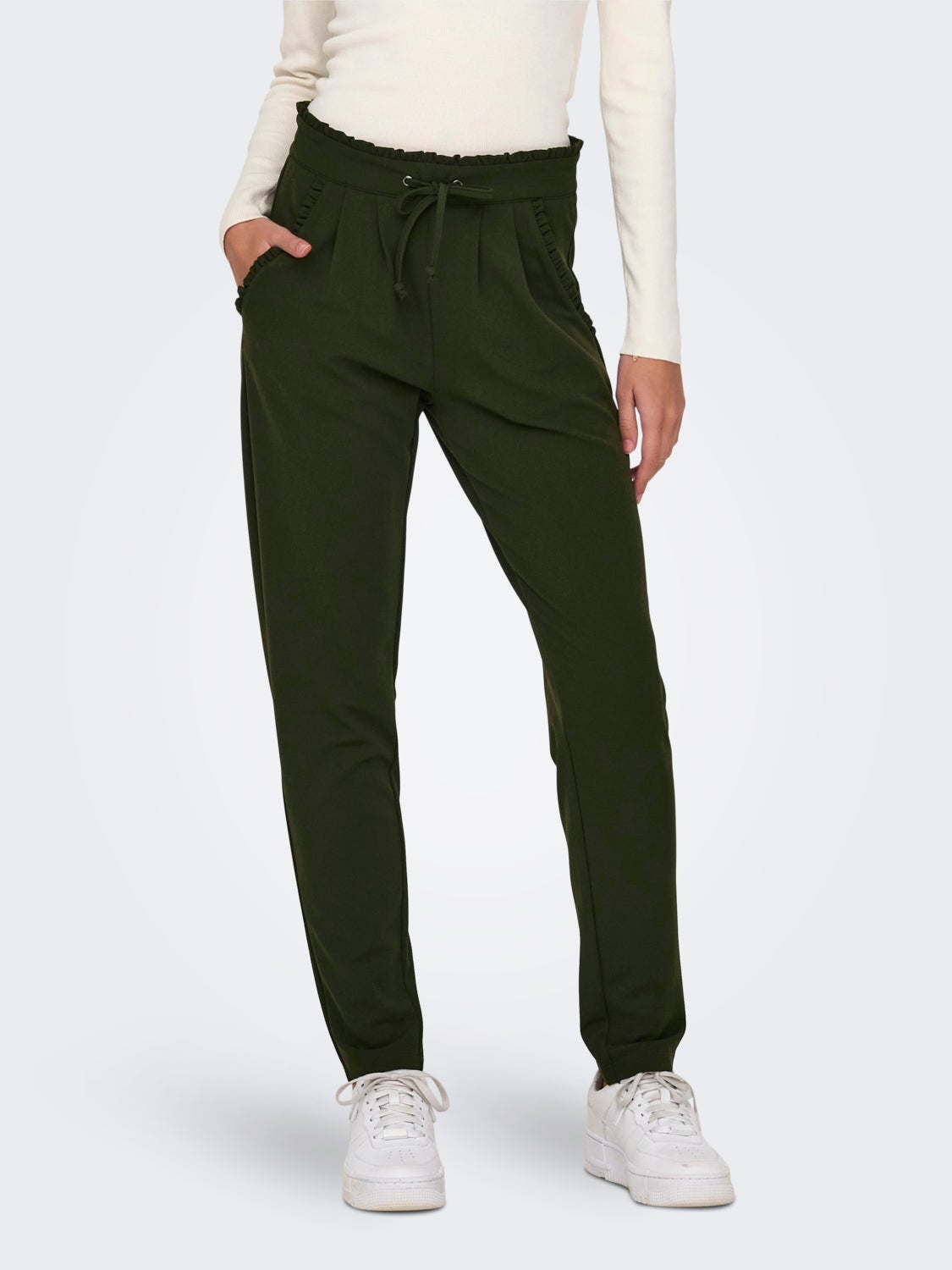 Pants with side pockets