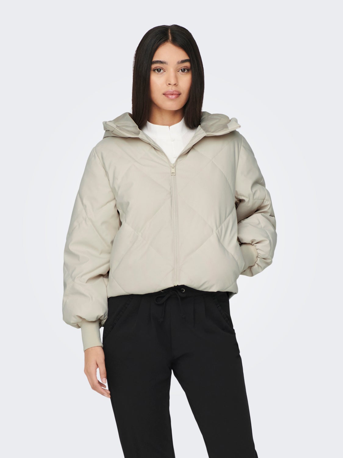 Short water repellent Puffer Jacket