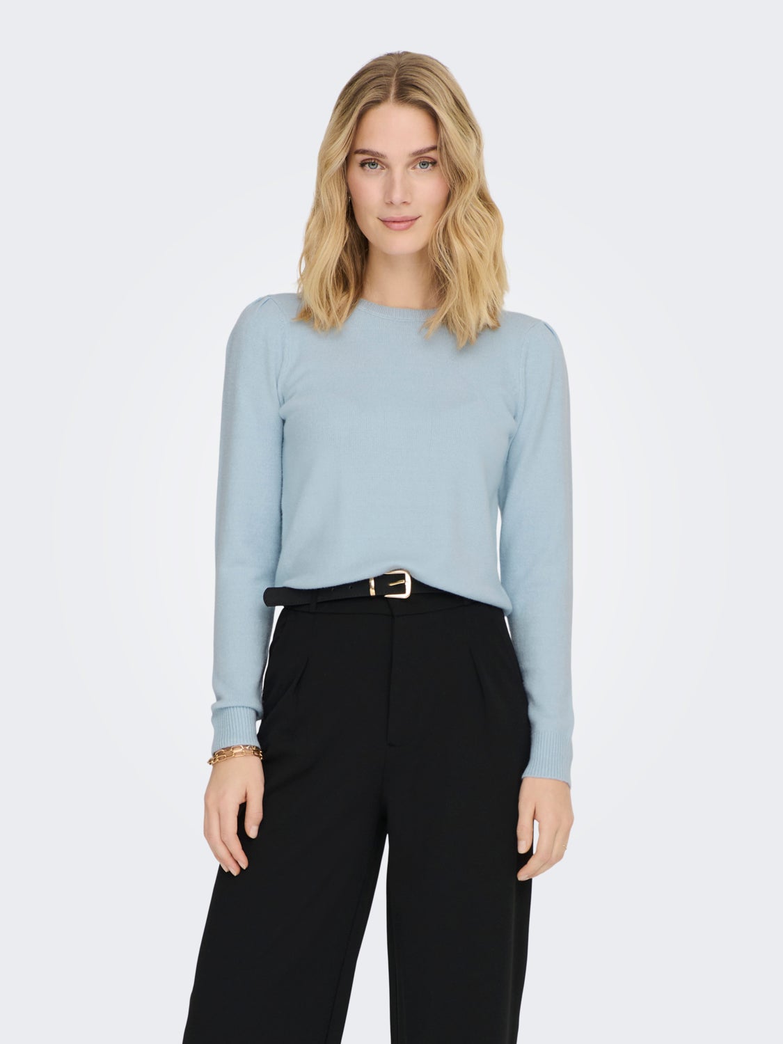 Puff sleeved Knitted Pullover