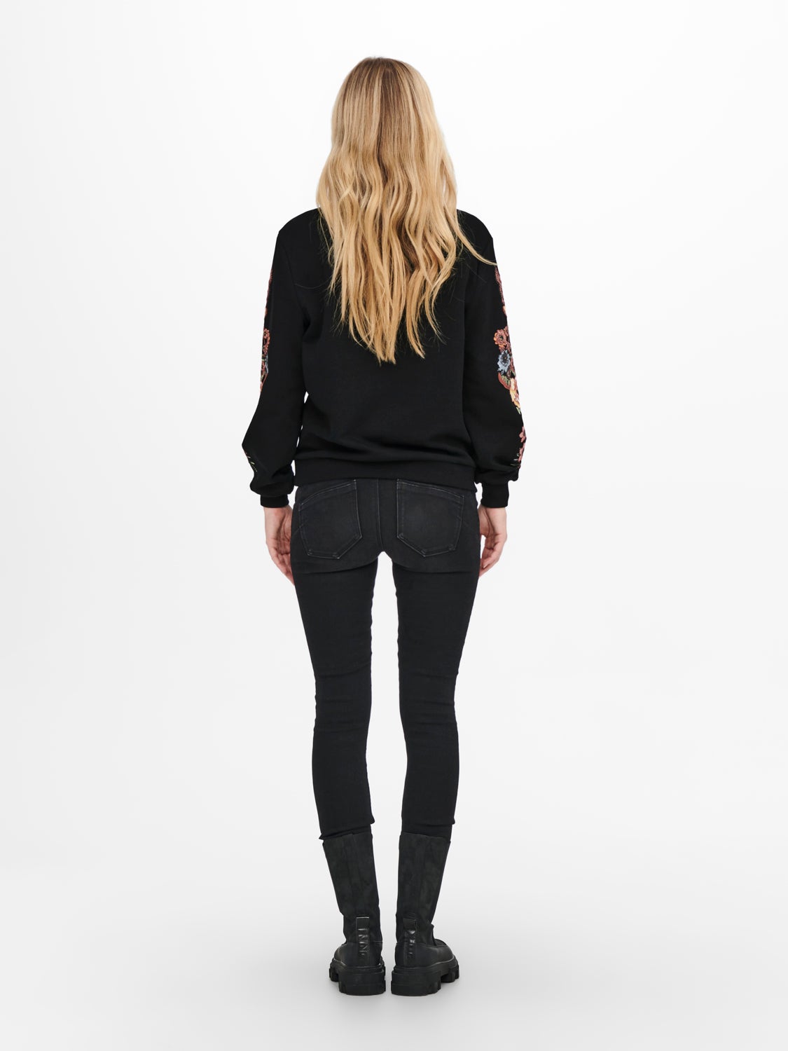 Embroidery Sweatshirt